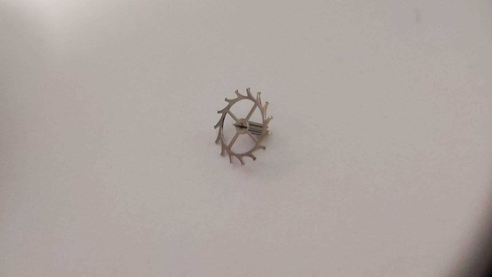 Lecoultre K866 705 ESCAPE WHEEL great condition, pre-owned for watch repair