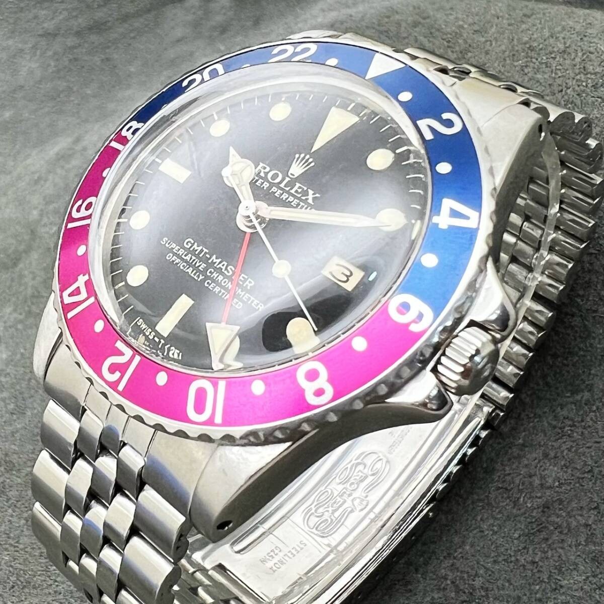 Rolex GMT-Master Bezel Insert Ref. 1675 Fuchsia Aftermarket Used