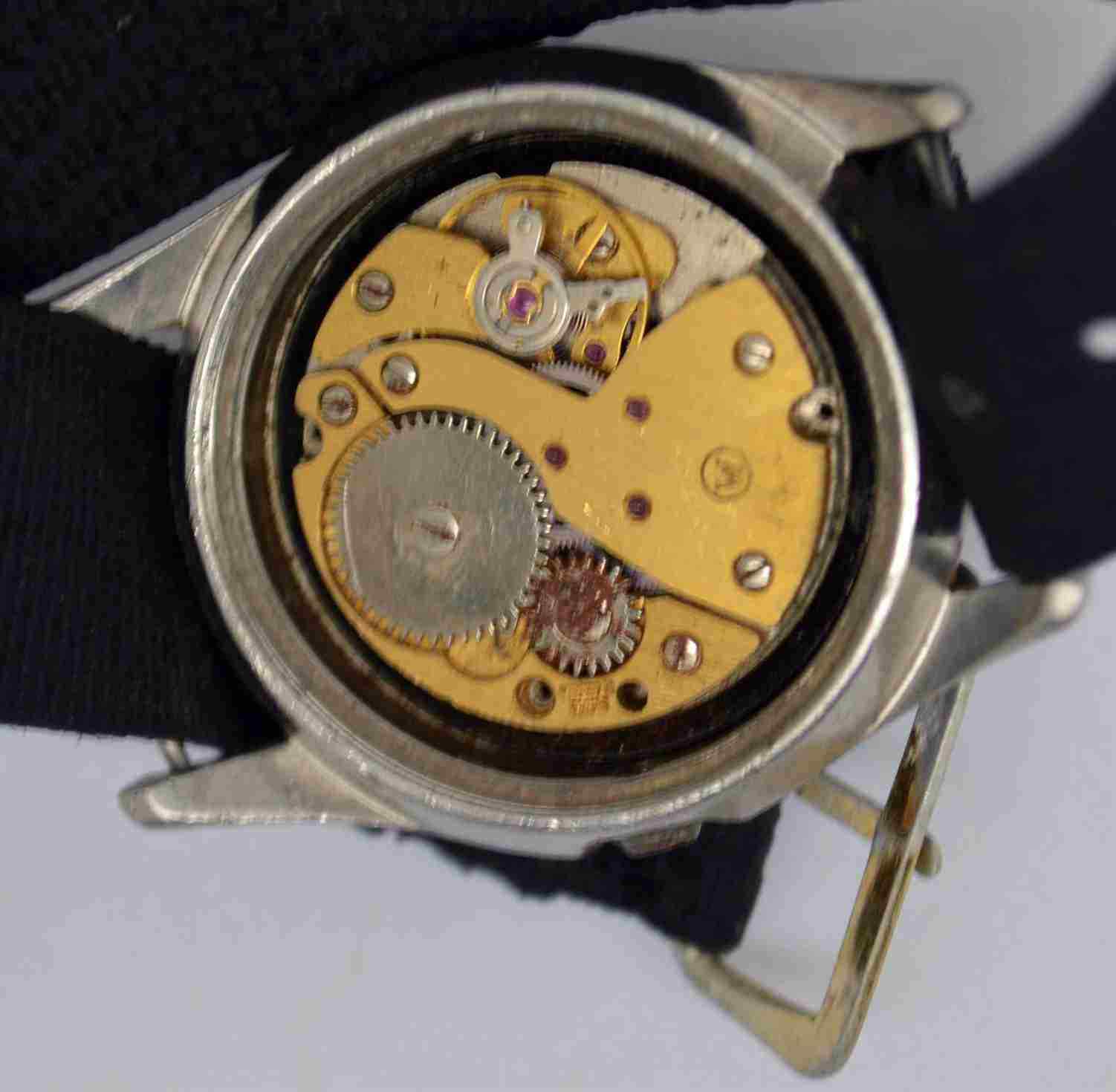 VTG WEST END PRIMA Military Style Steel Wristwatch. Ref: 9010, Cal:68. – Repairs