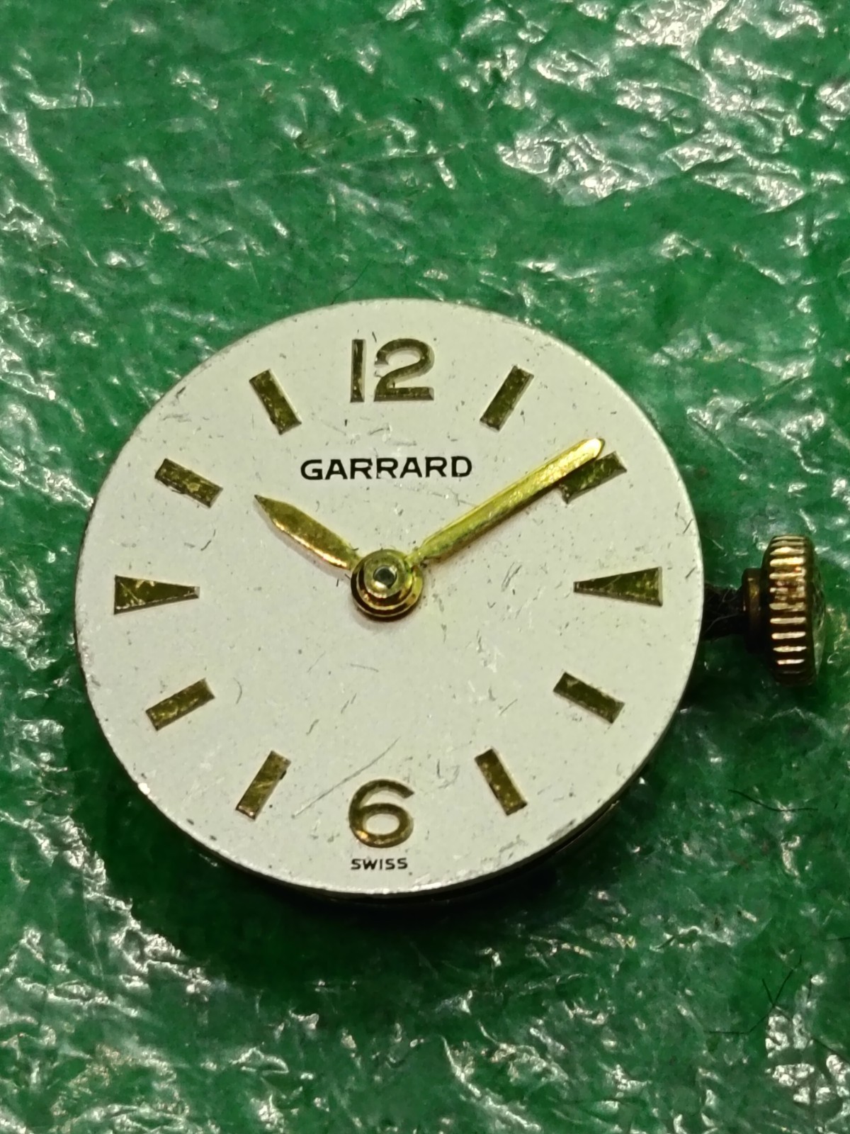 vintage Garrard ladies’ 21 Jewel manual-wind watch movement.