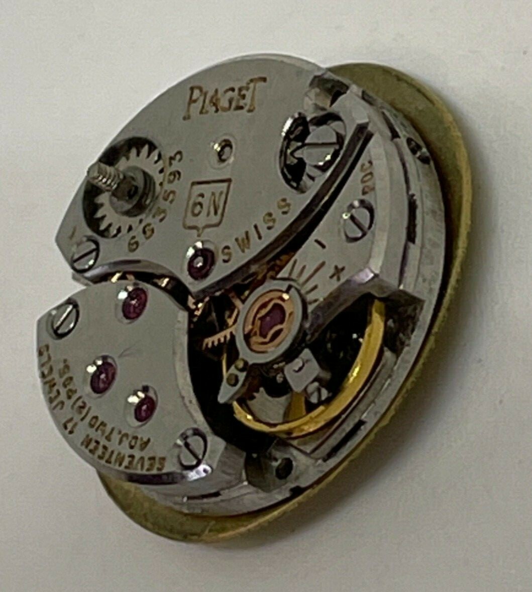 PIAGET 6N BACKWIND MOVEMENT Swiss 17 Jewels Two Positions