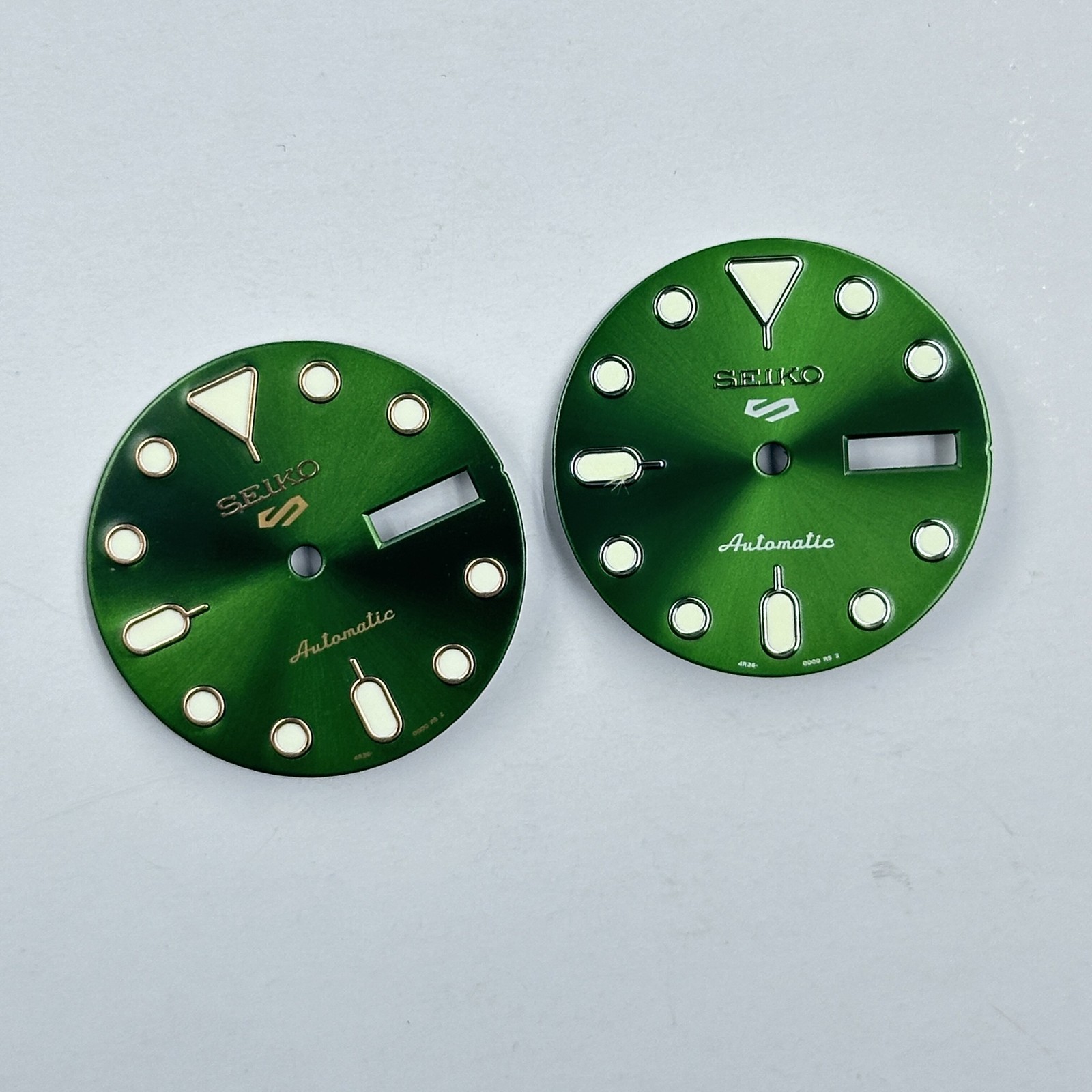 28.6mm Green Luminous Watch Dial Double calendar for Nh35 Nh36 Movement