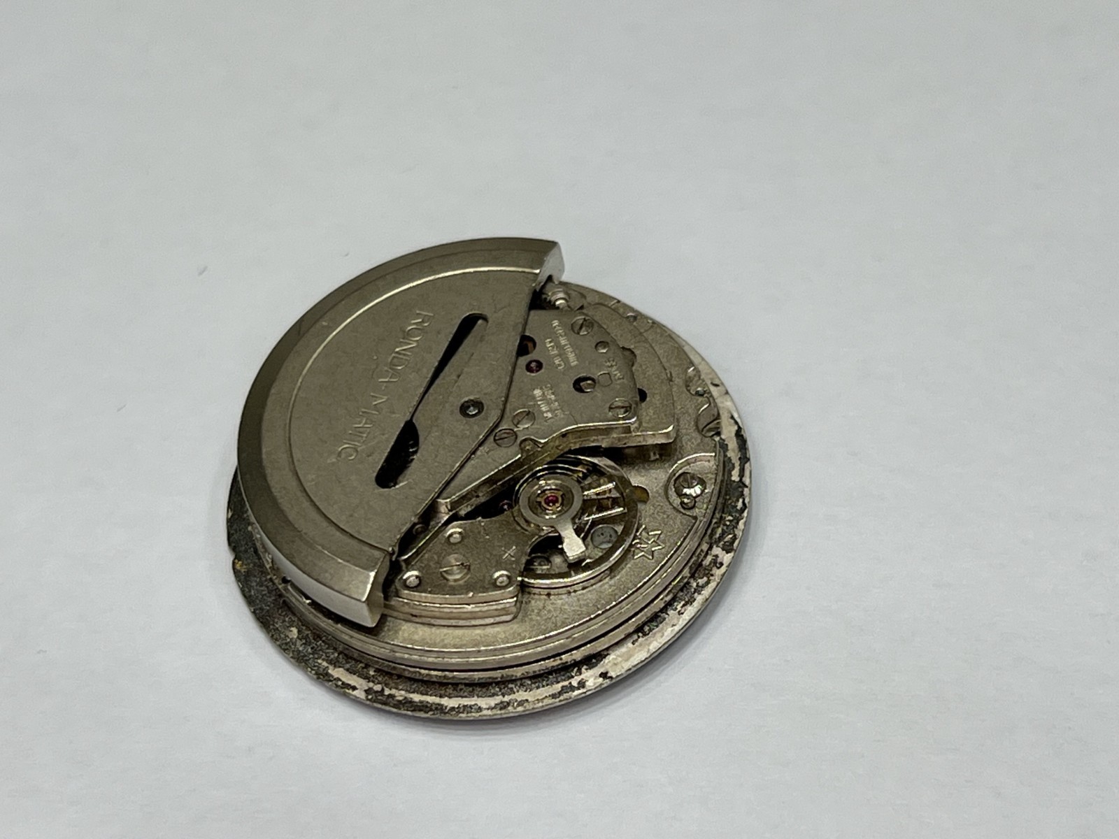 Movement Automatic Cal 1219 Ronda Matic 21 Jewels Day Date