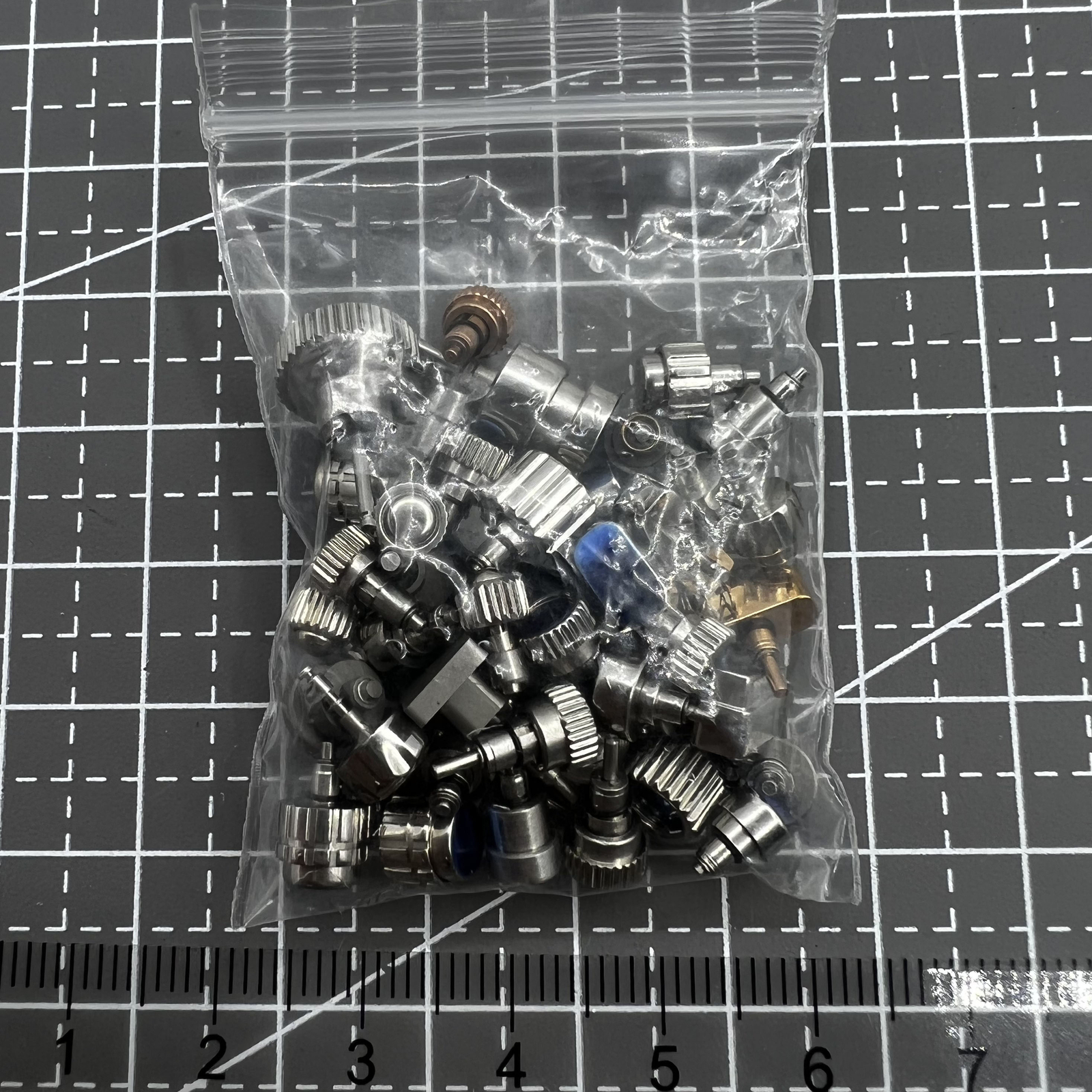 Assortment Approx 50 PIECES/Pack Mixed Watch Push Watch Buttons