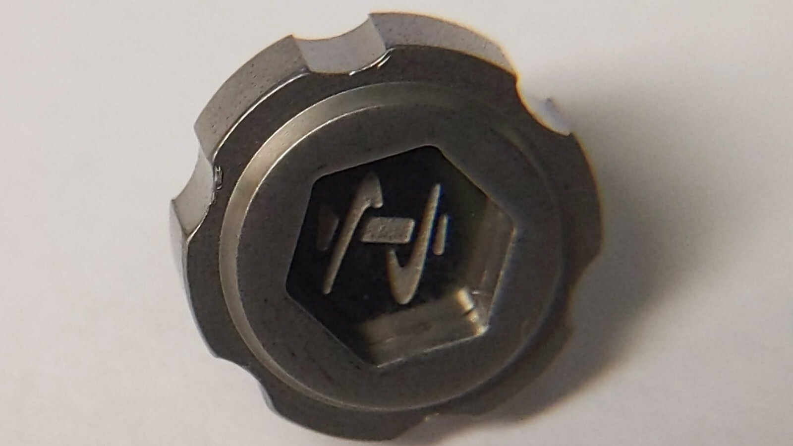 Invicta Crown S/S GUNMETAL GREY 10.8mm – 11mm with Clear logo screwdown with tub