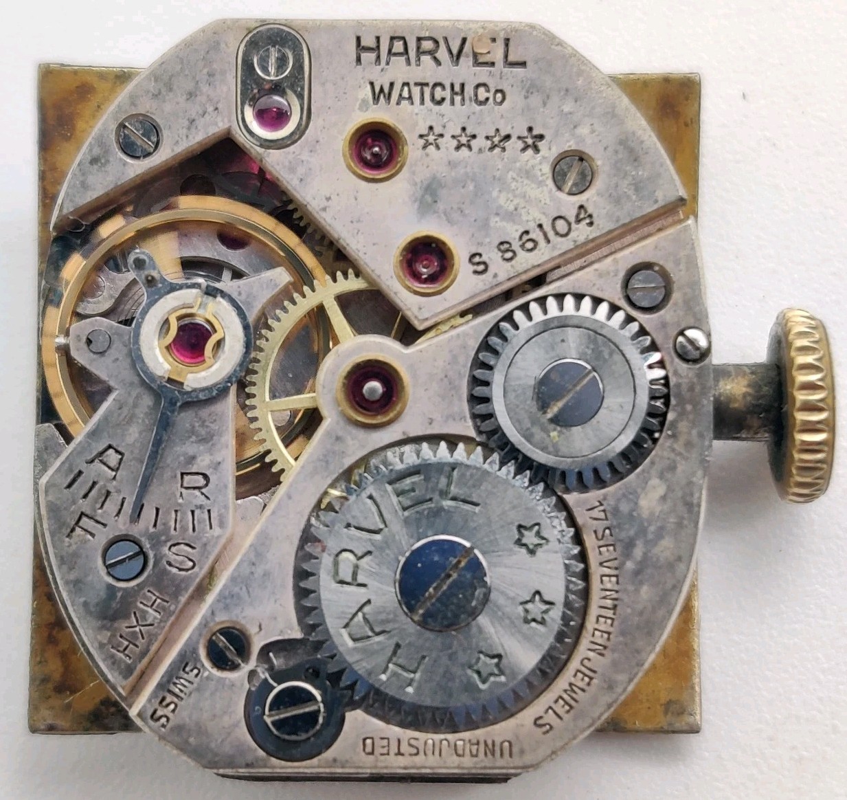 Rare Harvel High Grade Fleurier FEF 86 17 Jewel watch movement Runs For Repair