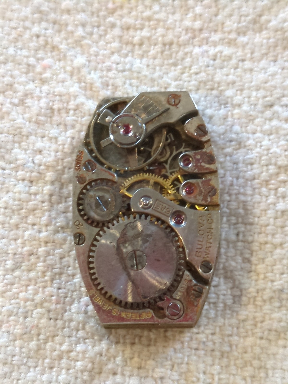 Lot of 9 Vintage Ladies Dress Watch Movements For Parts or Repairs. See Pictures