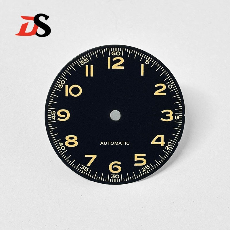 DS Matte black Vintage beige luminous Green glow Numeric Hour Marks No logo