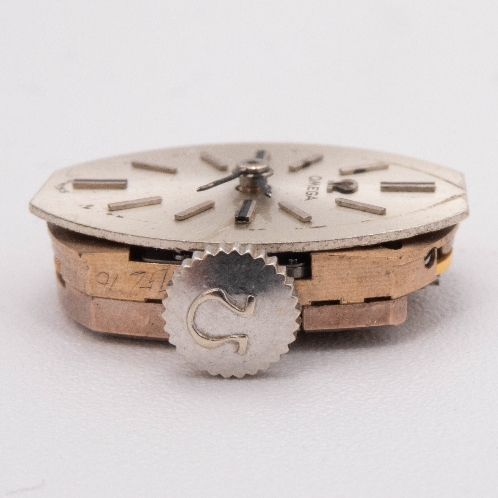 Vintage Omega Caliber 483 17-Jewel 2-Adjustment Wristwatch Movement, Runs
