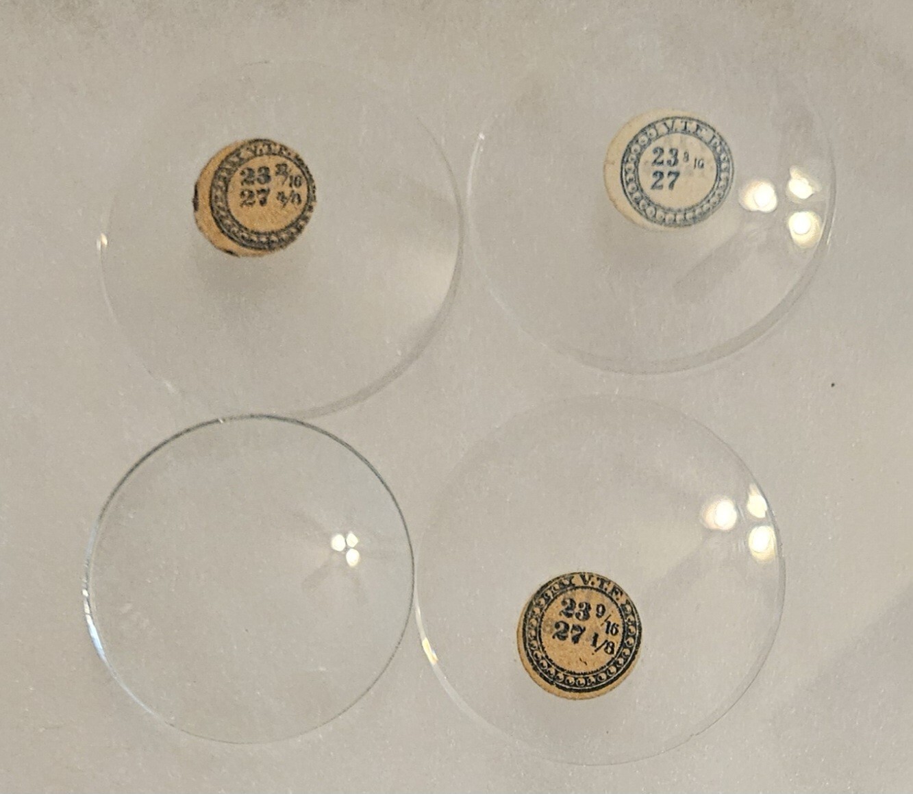 4 vintage pocket watch round replacement crystals 1 Unbranded 3 NOS Labled VTF