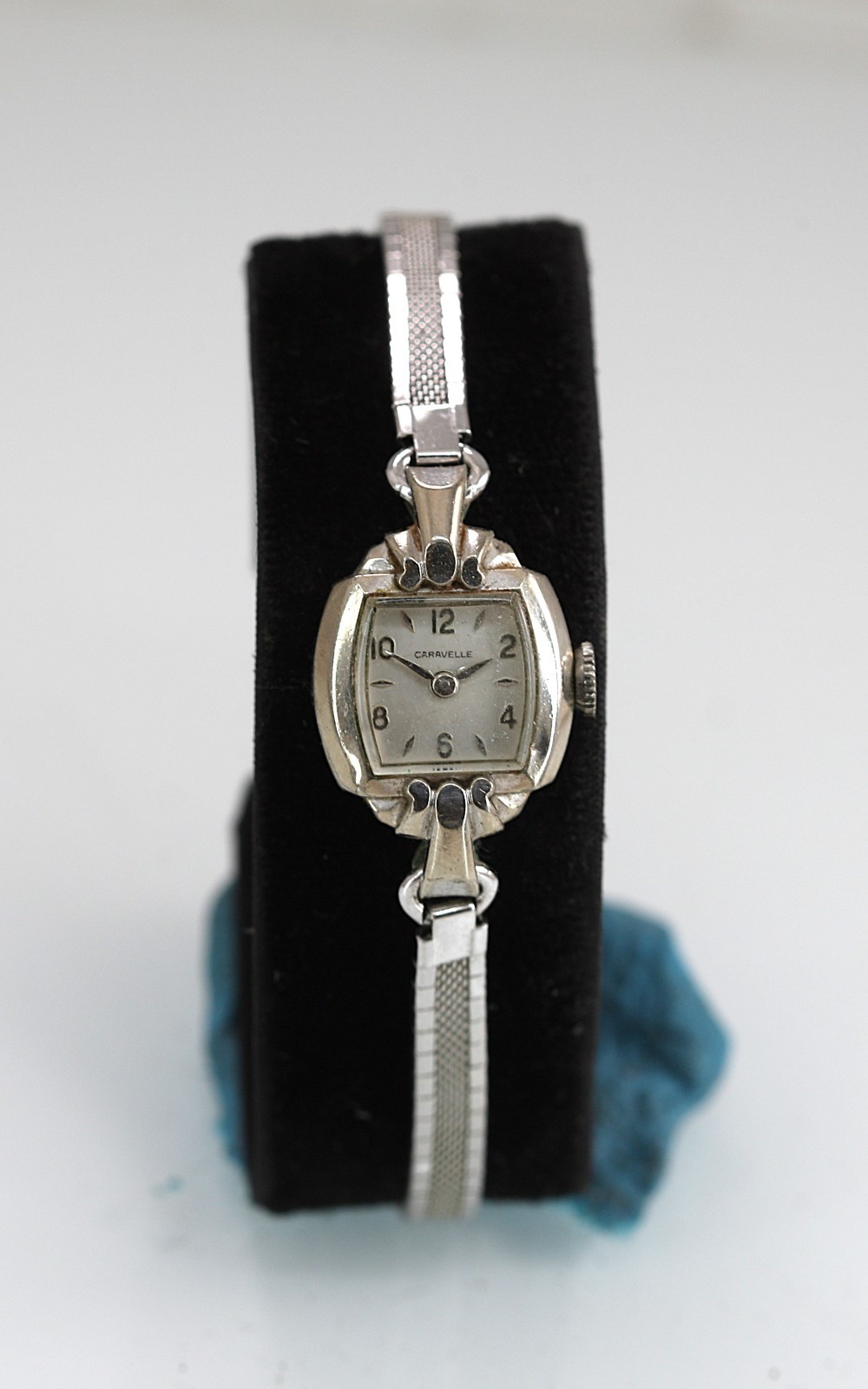Caravelle Watch Vintage Women Watch Silver SS Stretch Mechanical NON-WORKING