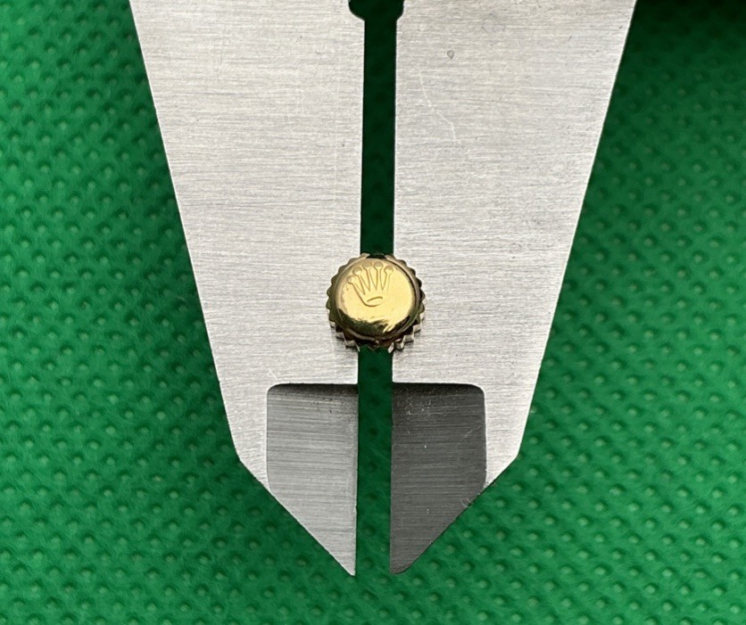 Genuine Rolex B24-530-8 18k Yellow Gold 5.3mm Winding Crown Refurbished (J19)