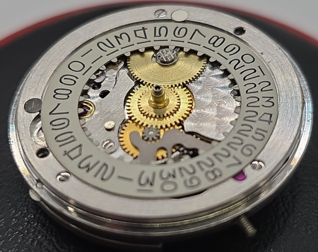 Rolex 1570 Complete Movement Serviced Vintage Original With Date 5513 1680