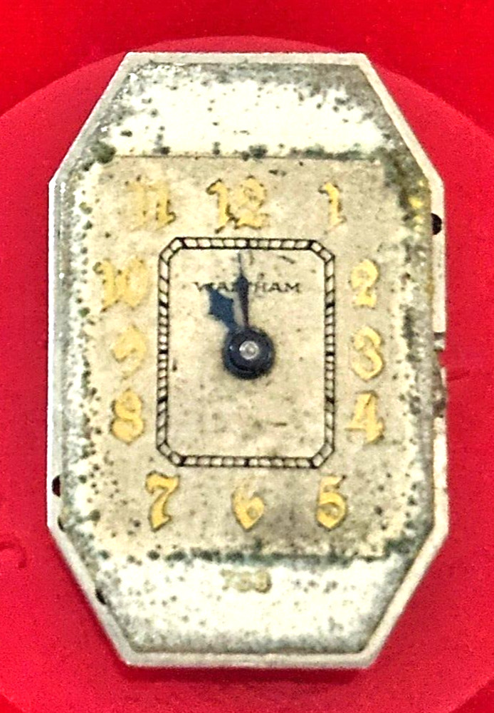 WALTHAM L-7.25 15J USA WATCH MOVEMENT (BALANCE RUNS WITH ROTATION) LOT.225