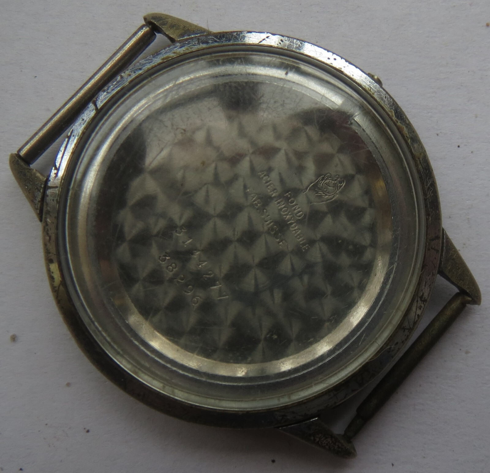 Movado mens wristwatch nickel chromiun case 37 mm. in diameter