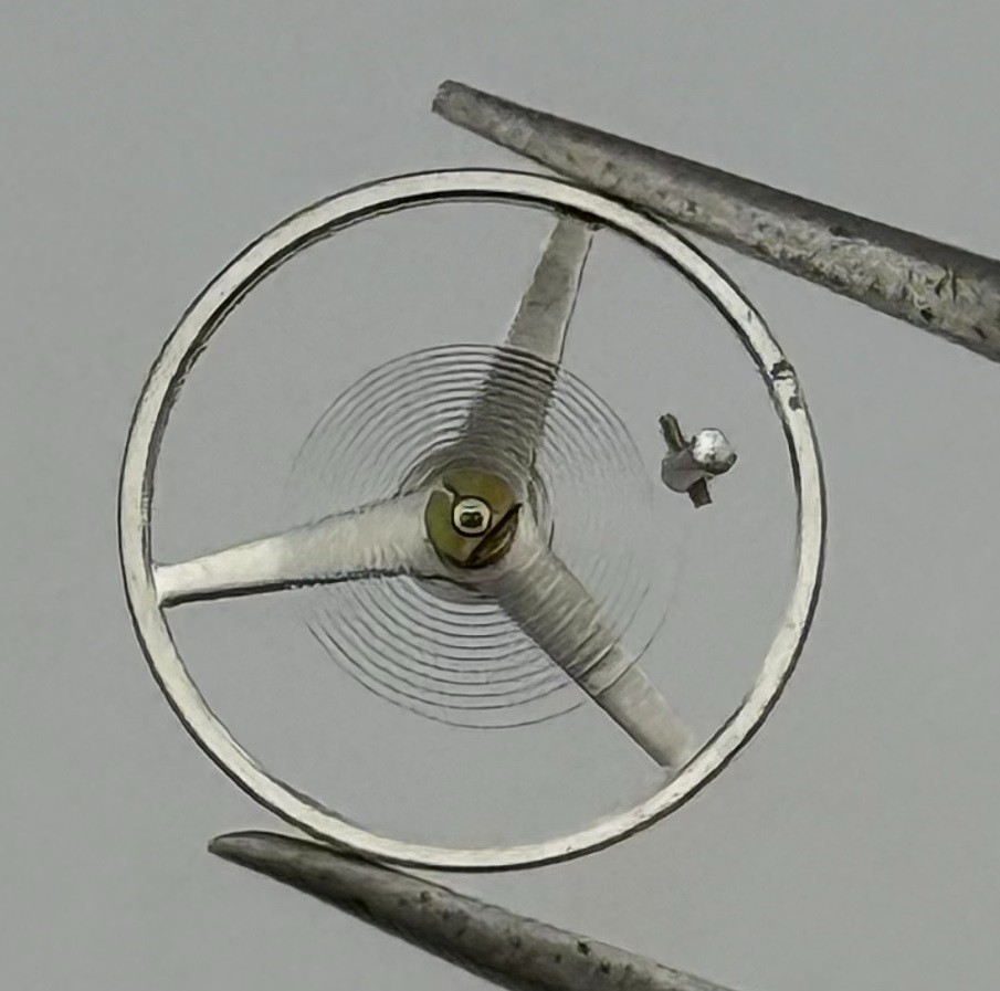 Cupillard 233-68/21 Balance Wheel Complete And Spring 10½’’’ 5396 /1 Watch Parts