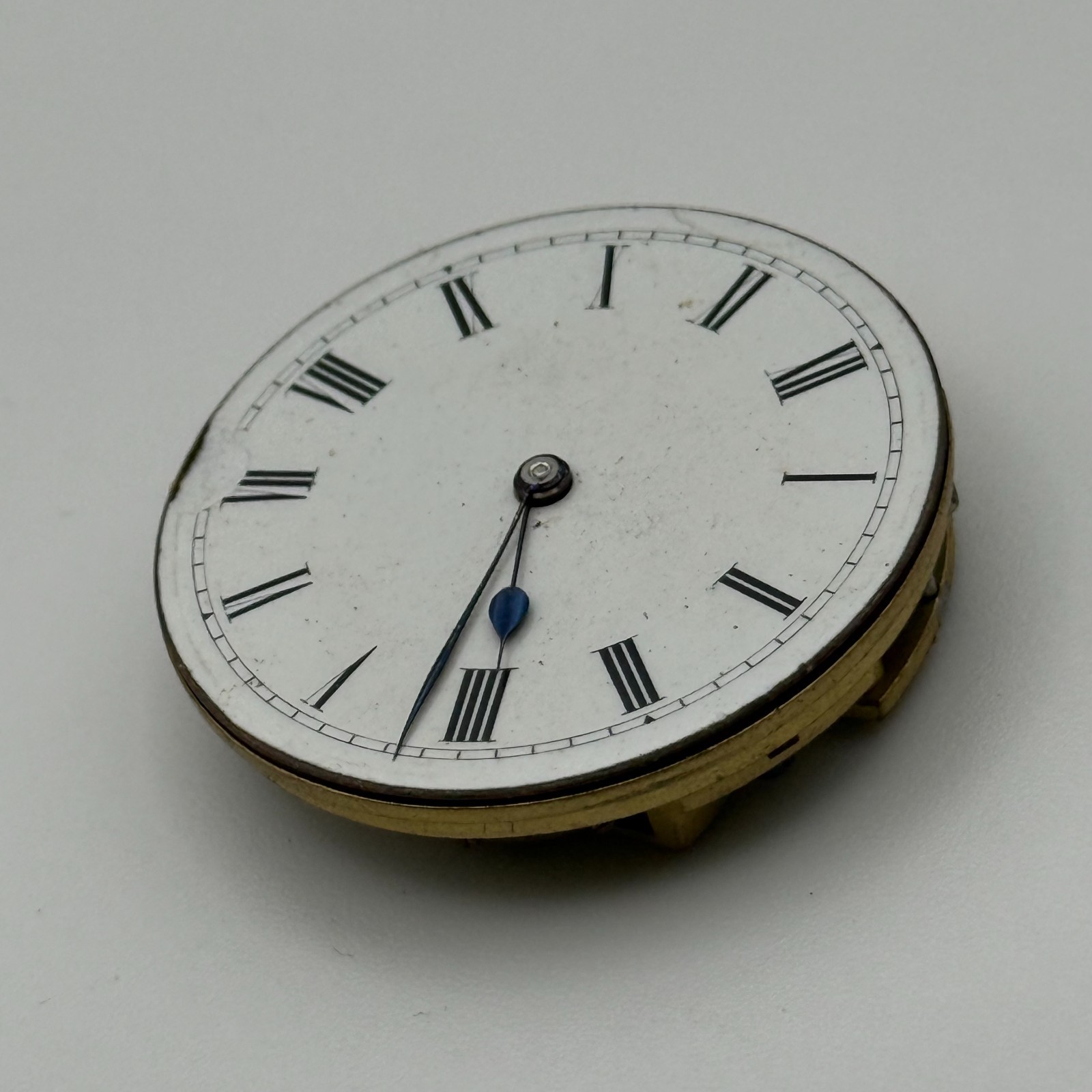 English Lever Pocket Watch Movement – Unidentified – Parts / Repair 35.7mm