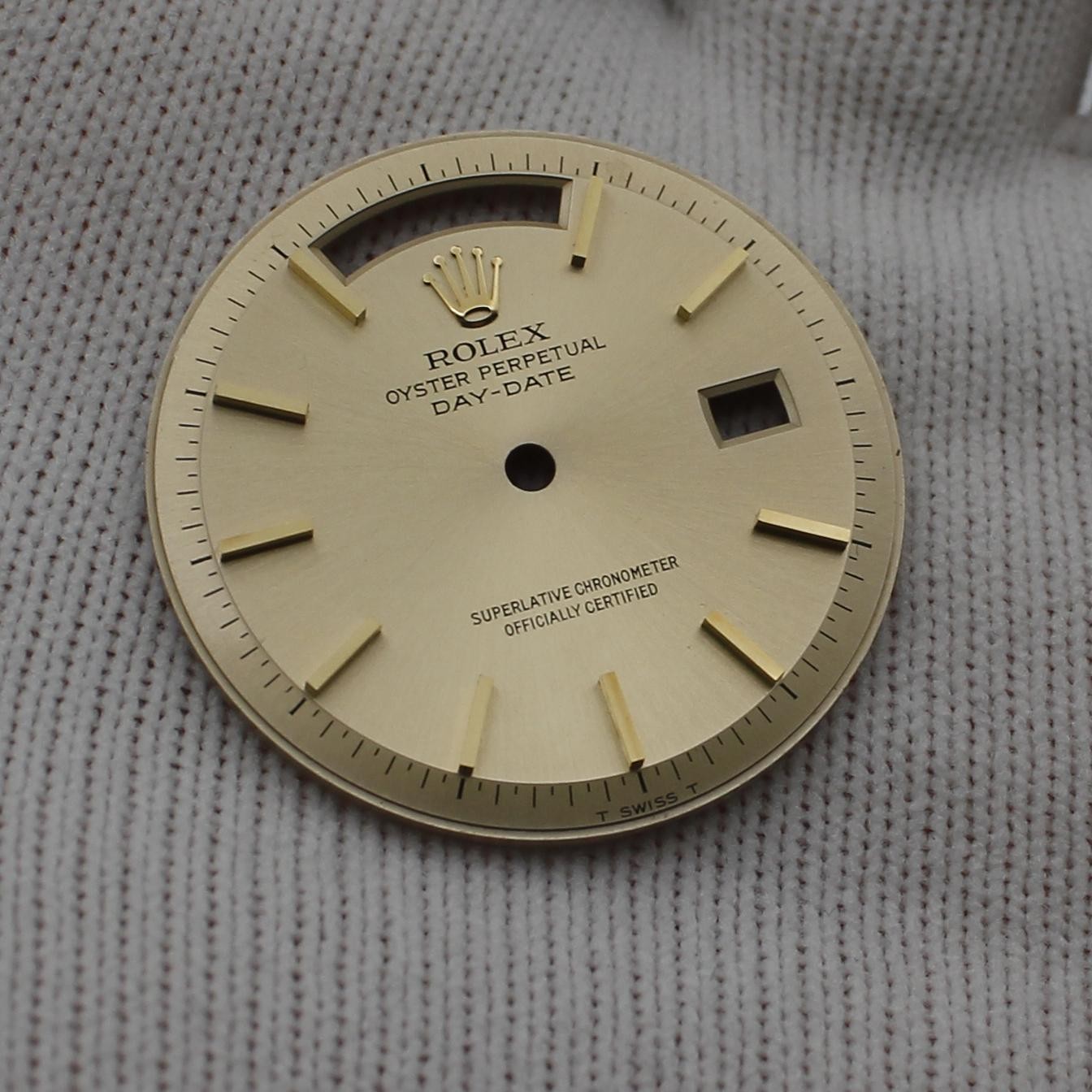 Rolex President Oyster Perpetual Day-Date Champagne Dial Hands 1803