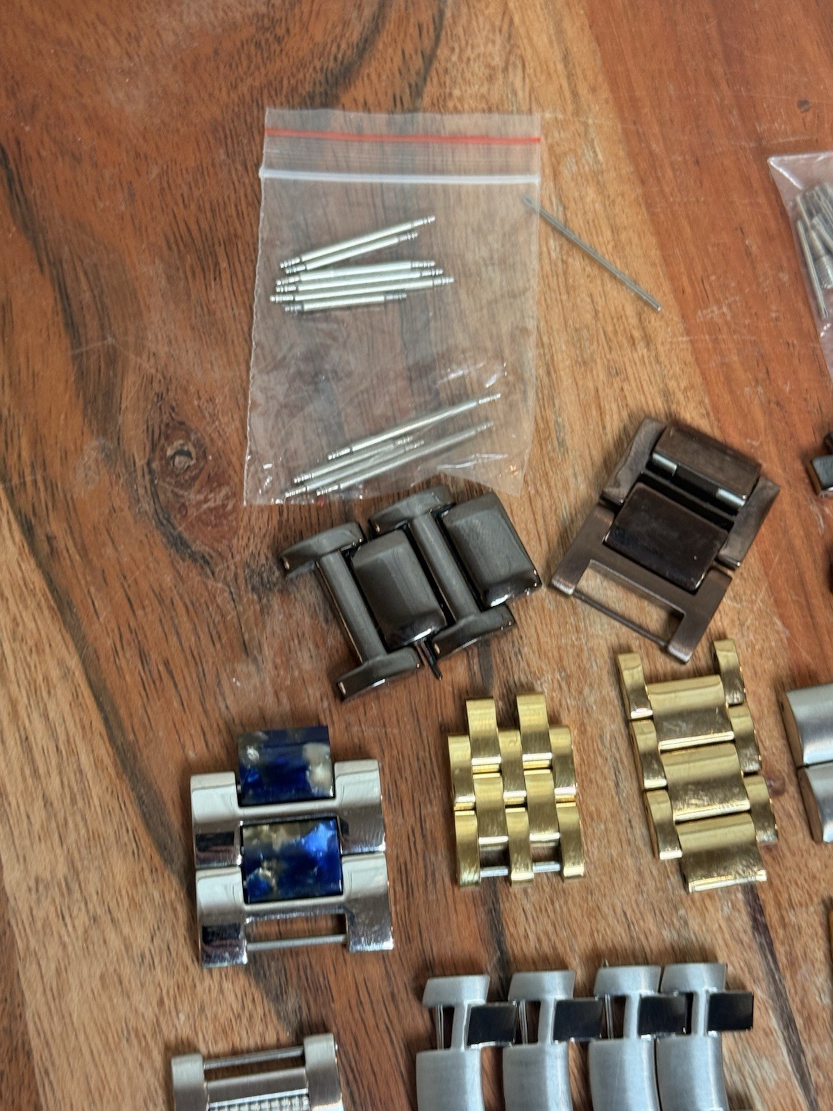 Lot- 30 Genuine Invicta Watch Bracelet Links Reserve Pro Diver Bolt Venom