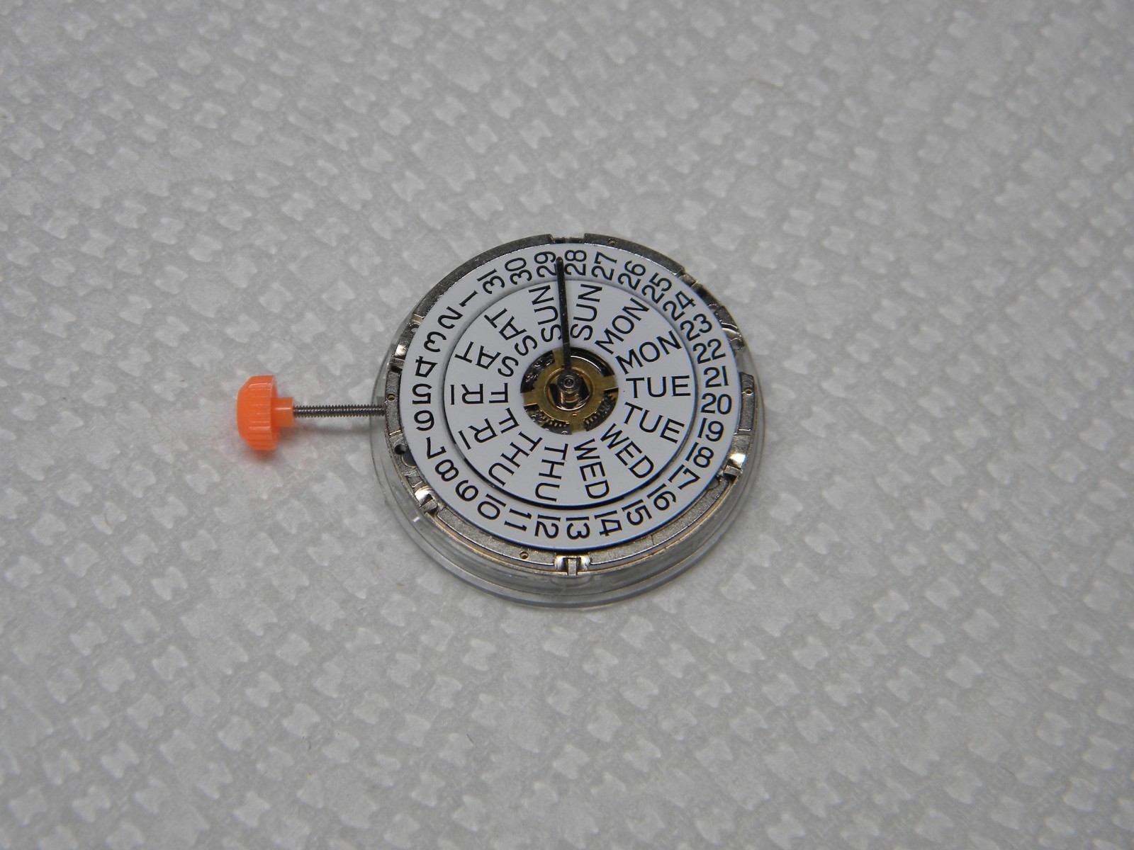 Harley Ronda 377 Quartz NOS Wrist Watch Movement with Day/Date Running for Parts