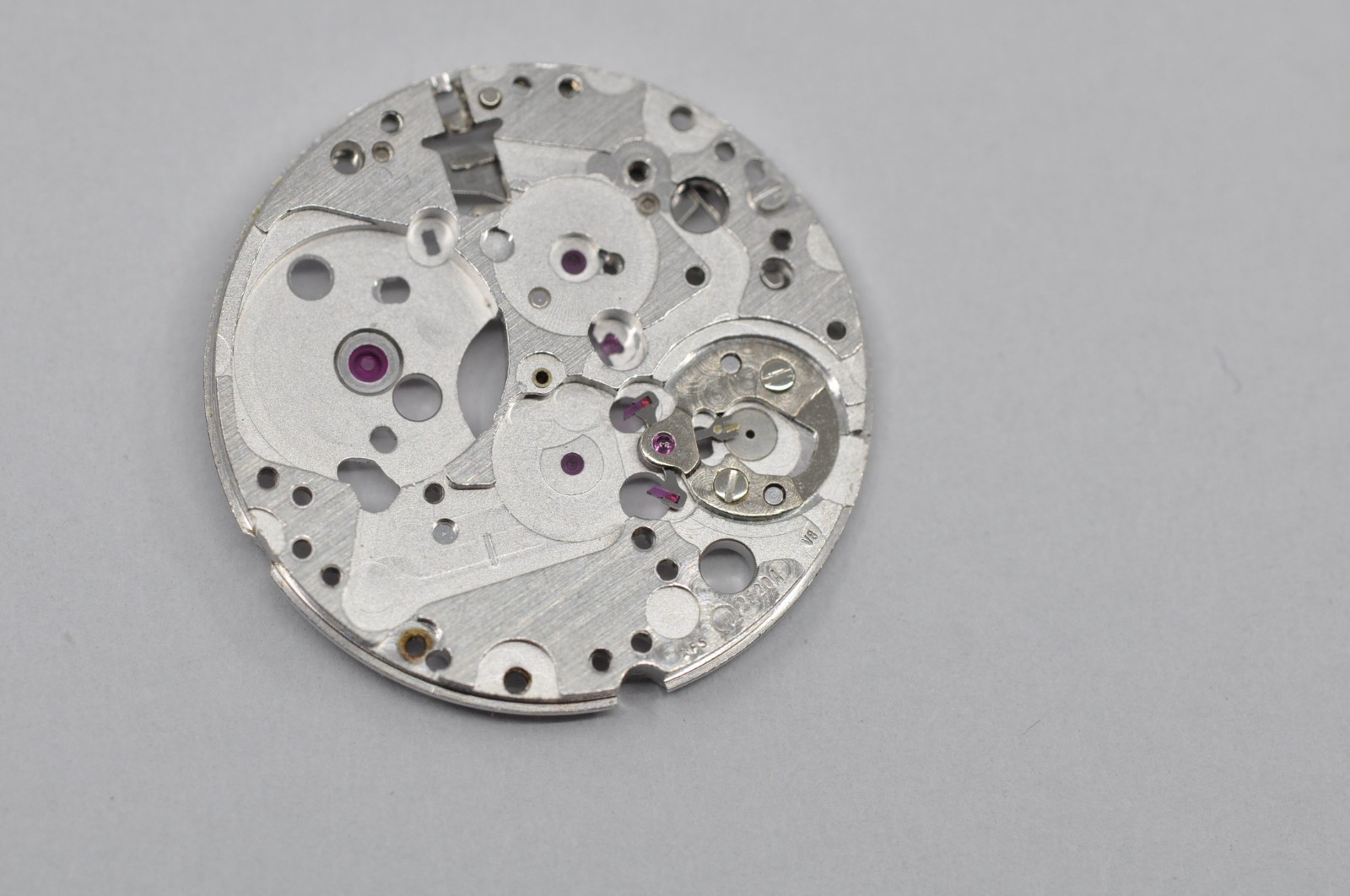 omega 2520 longines L595.2 ETA 2000-1 movement parts NOS Q45
