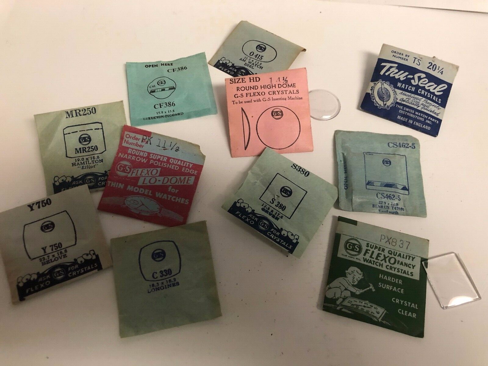 Antique Watchmaker’s 11 Pkgs Crystals for Watch Repair ~ CS251