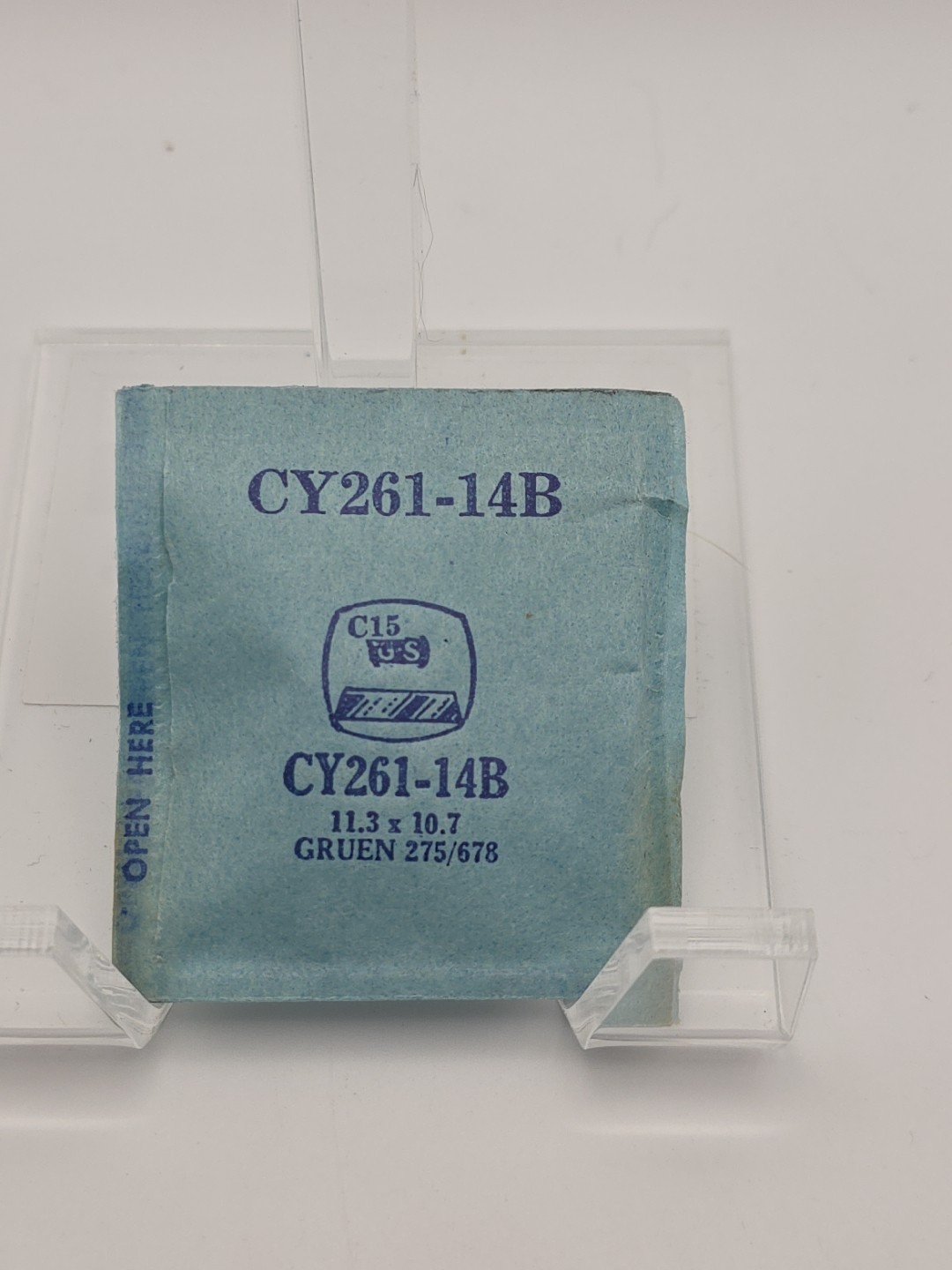 G-S Watch Crystal CY261-14B Replacement For Gruen 275/678 11.3X10.7