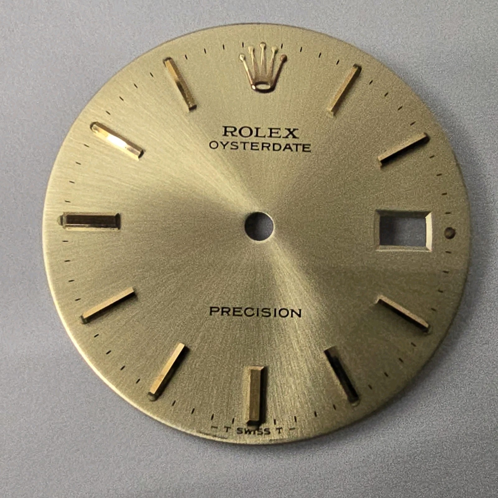 ROLEX VINTAGE 6694 MANUAL WIND WATCH CHAMPAGNE DIAL 28 MM (V.GOOD & ORIGINAL)