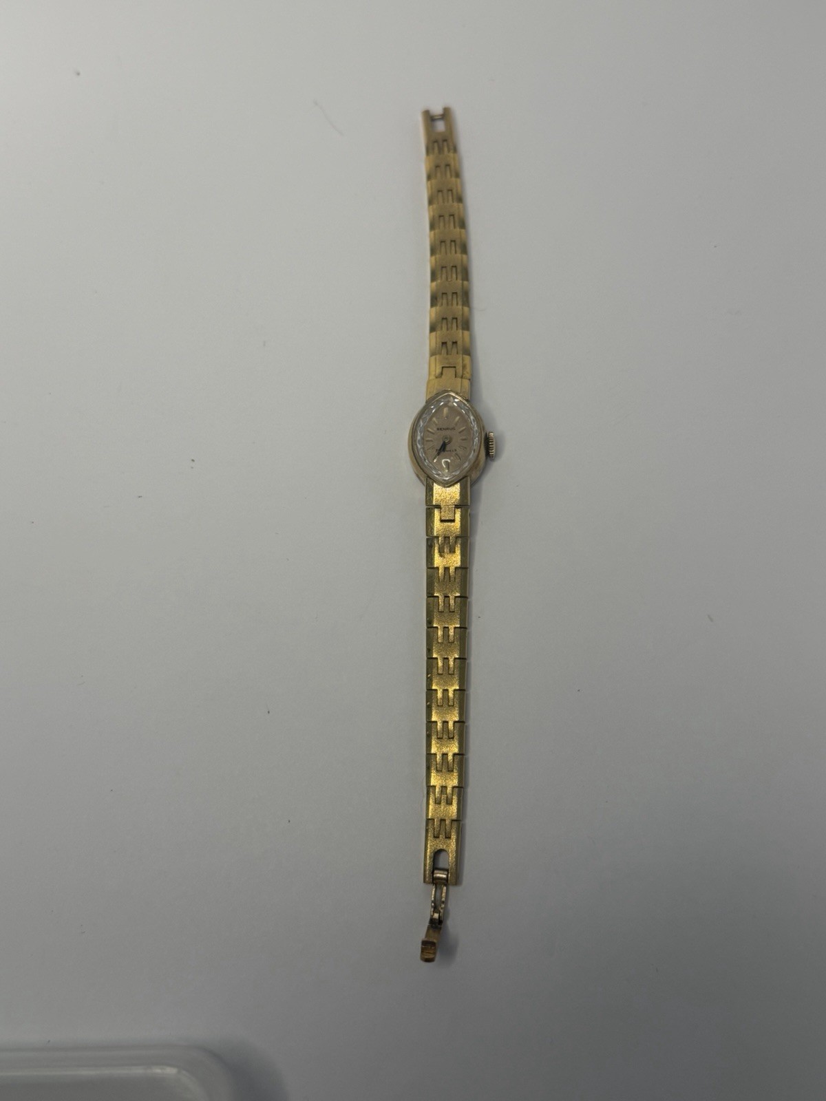 Benrus ladies dress watch, manual wind HM 4B81 movement, 21 Jewels. Keeps time.