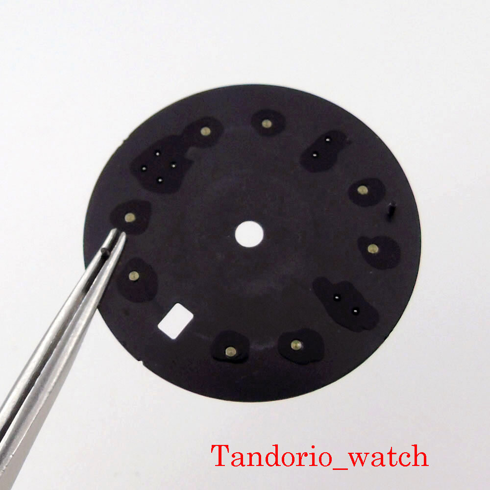 31mm Black Dial With Date Window Hand Luminous Marks For NH35 Automatic Movement