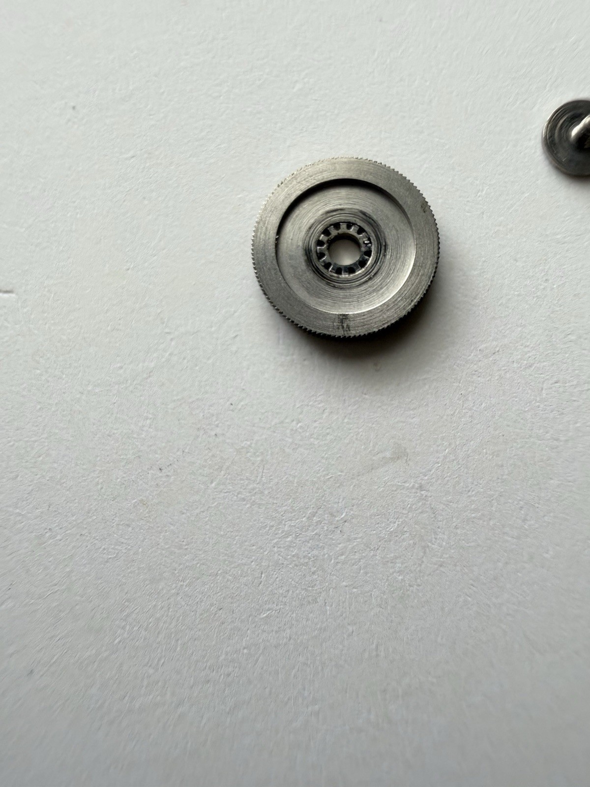 Seiko Ratchet Wheel, Reduction Wheel And Screws – Seiko 7006.