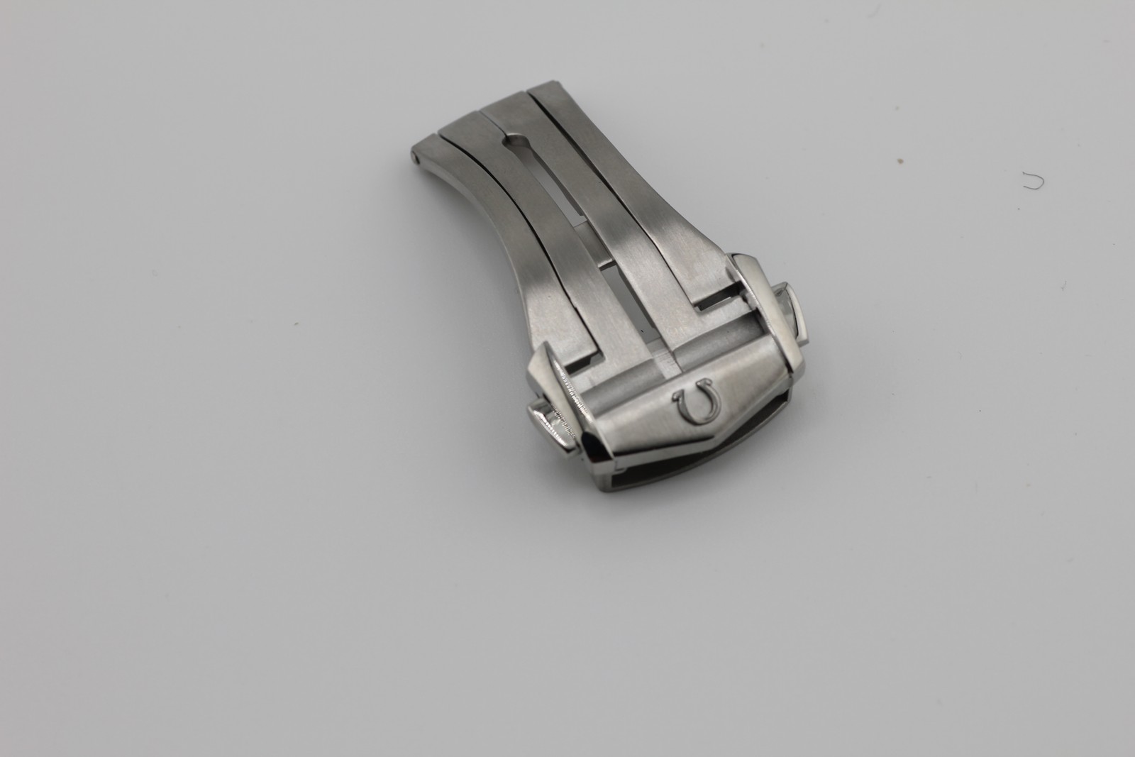 Omega 18mm Steel Deployment Buckle Folding Clasp Speedmaster 94521873 NEW OEM