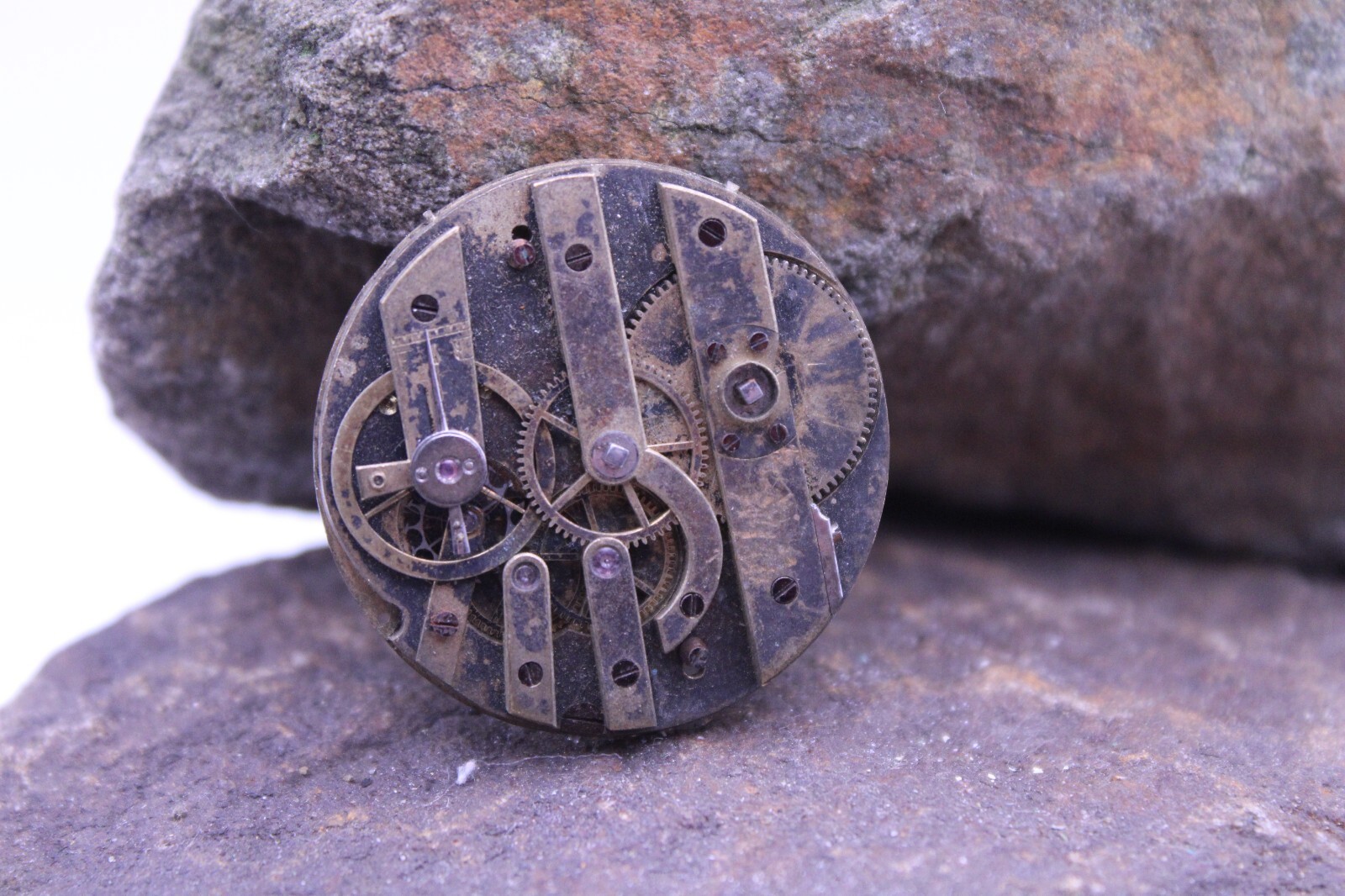 THIN SWISS POCKET WATCH MOVEMENT 31.6mm #3792 KEYWIND 3.5mm THICK FOR REPAIR(A5)