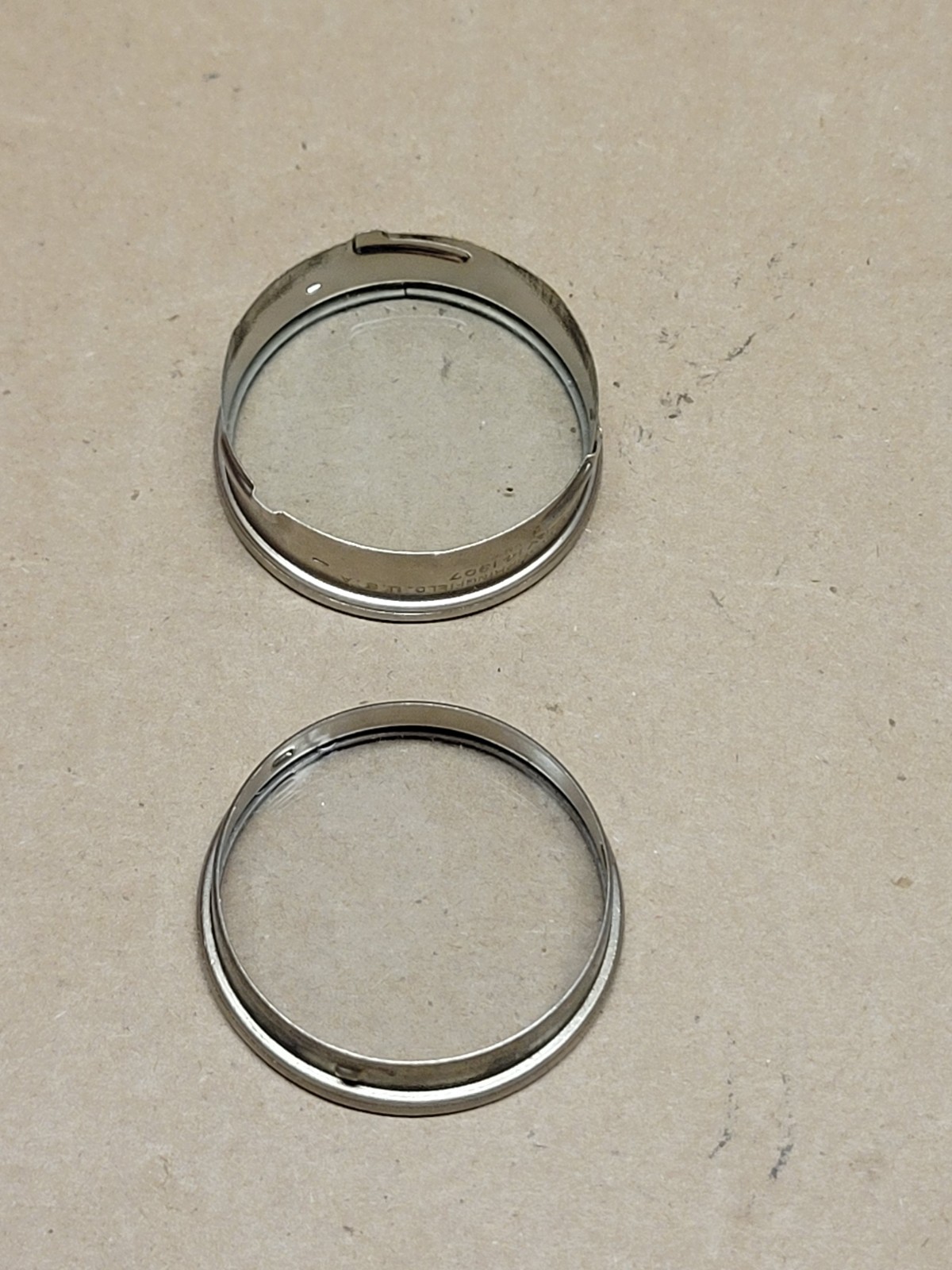 1 ILLINOIS Watch Company GLASS Movement Shipping Tin Container Case 12 Size Lt3