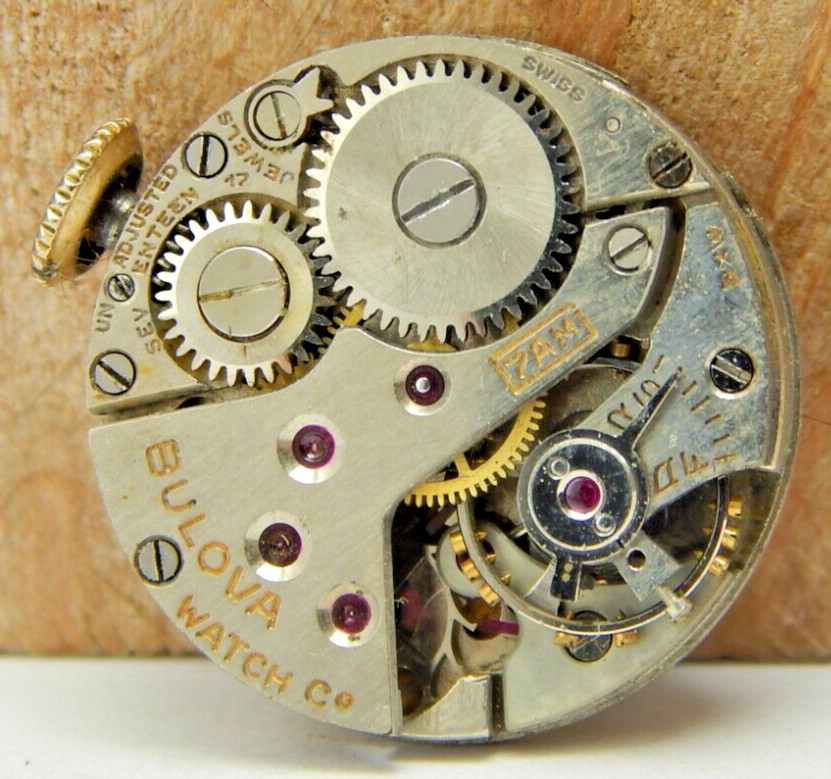 Vintage 1945 Bulova 7AM 17 jewel ladies wrist watch movement with dial and crown