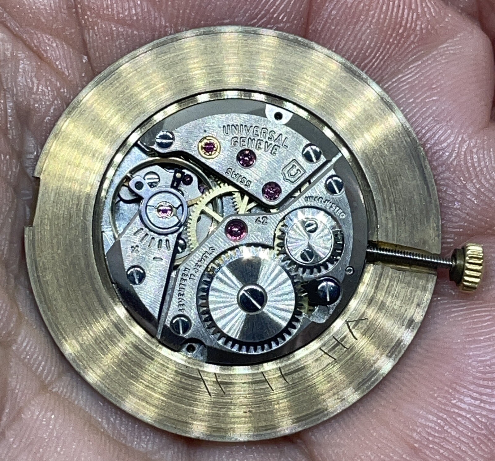 UNIVERSAL GENEVE MOVEMENT 17 Jewels Swiss Runs