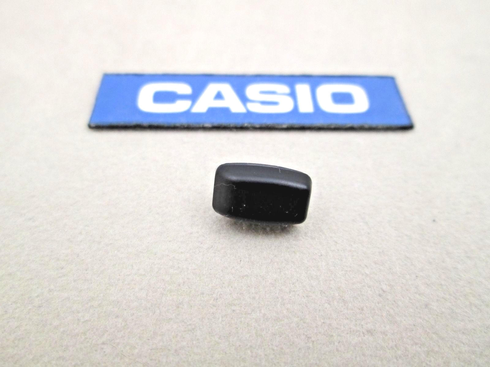 Genuine Casio Pro Trek Pathfinder PAG-40 PRG-40 push button black @ 8:00 & 10:00
