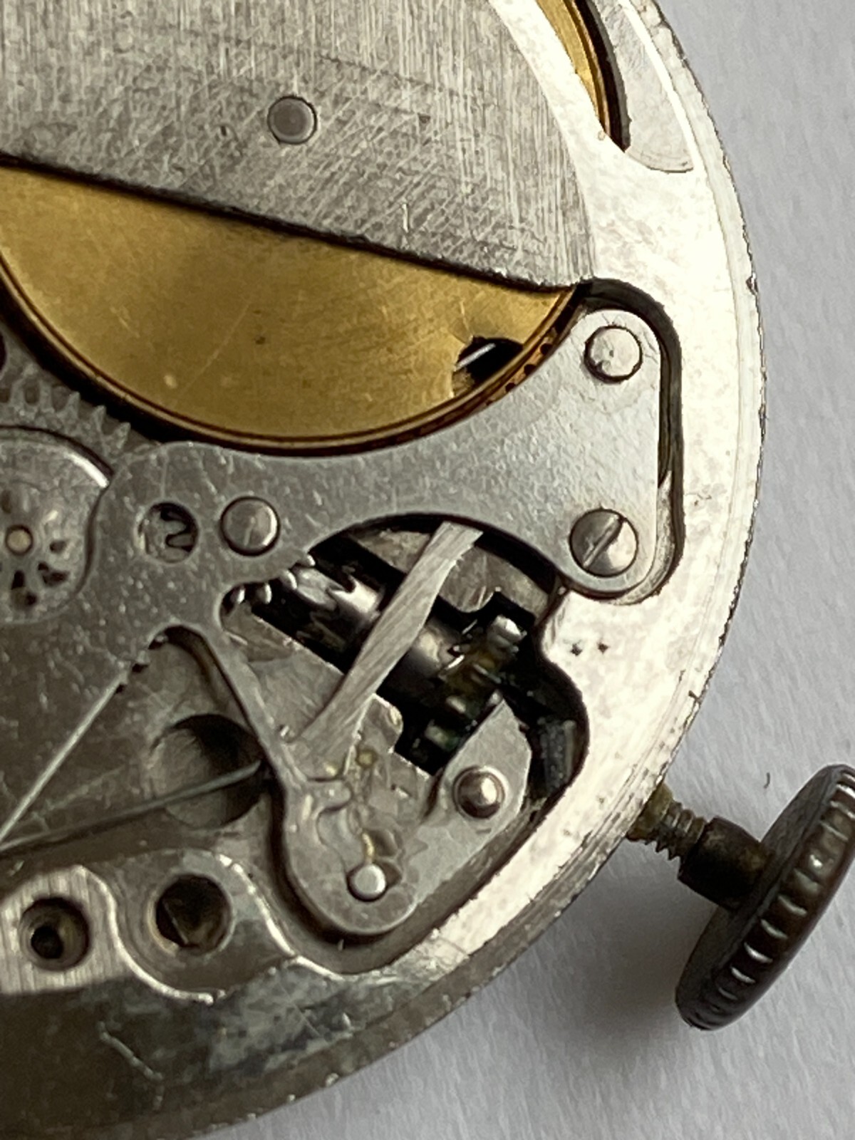 Vinatage wrist watch parts MOVEMENT MONDIA 17 JEWELS CAL P 330 SWISS RRR