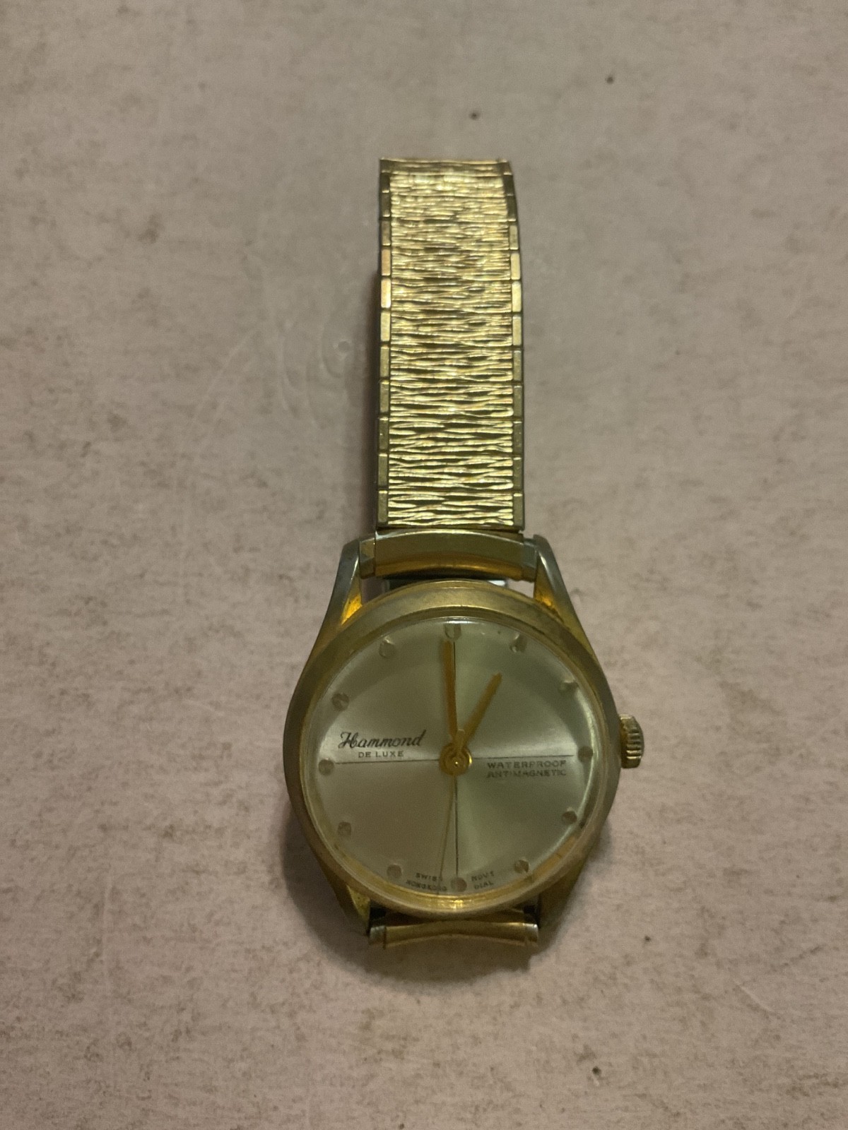 Vtg Hammond Deluxe Waterproof Antimagnetic wristwatch (working) speidel band