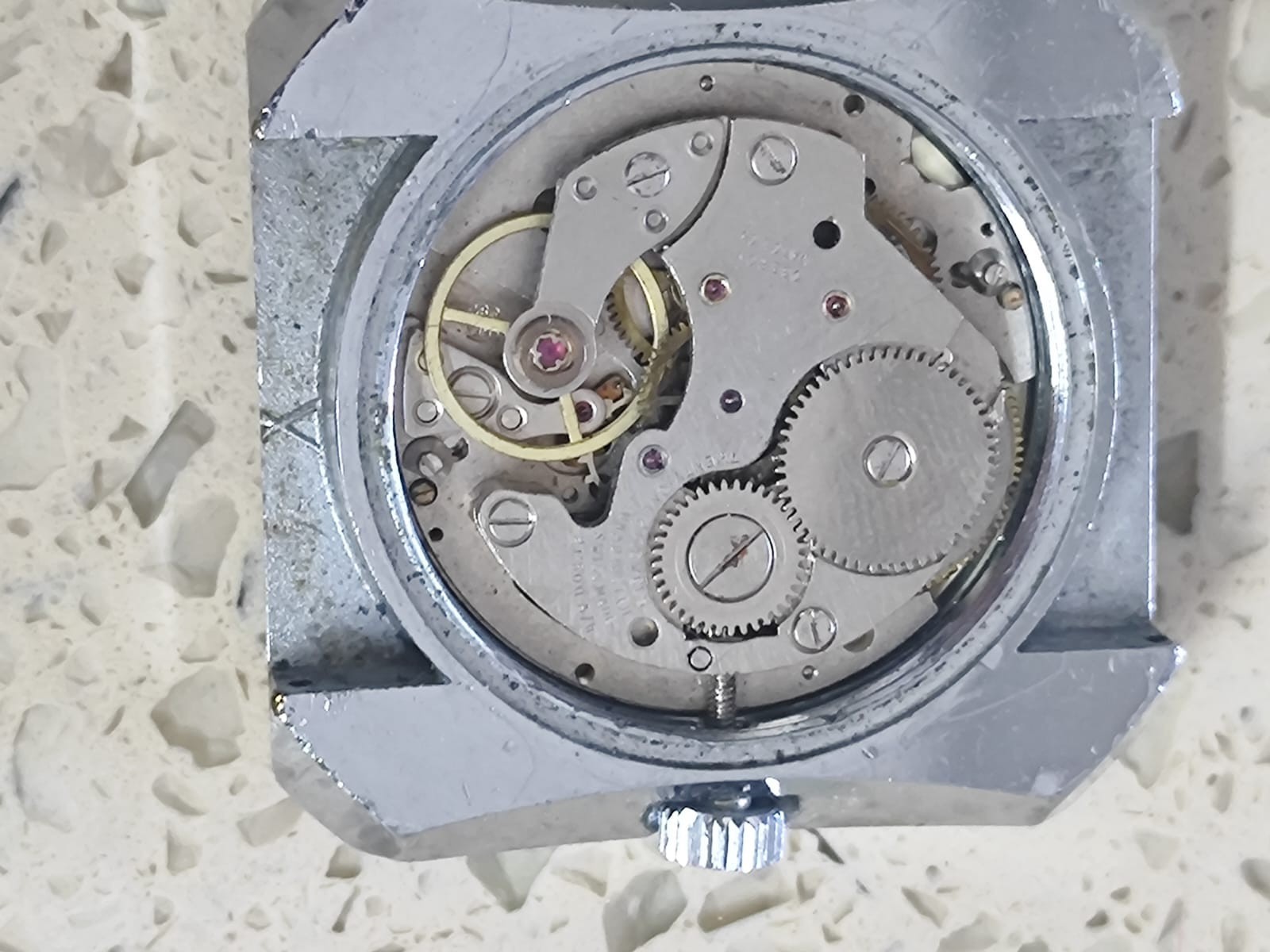 Vintage G.L.N-BEDS- Watch Swiss Cal BF 582 – Not work
