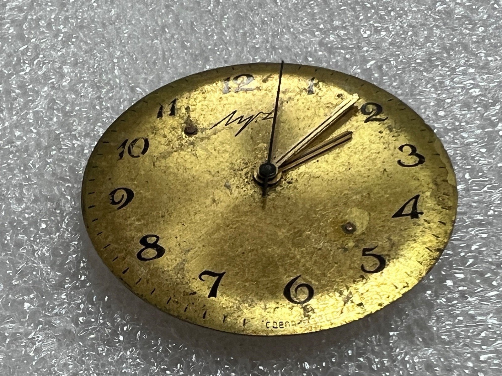 USSR LUCH movement 2209 caliber Gold Plated watch mechanism. FOR PARTS .