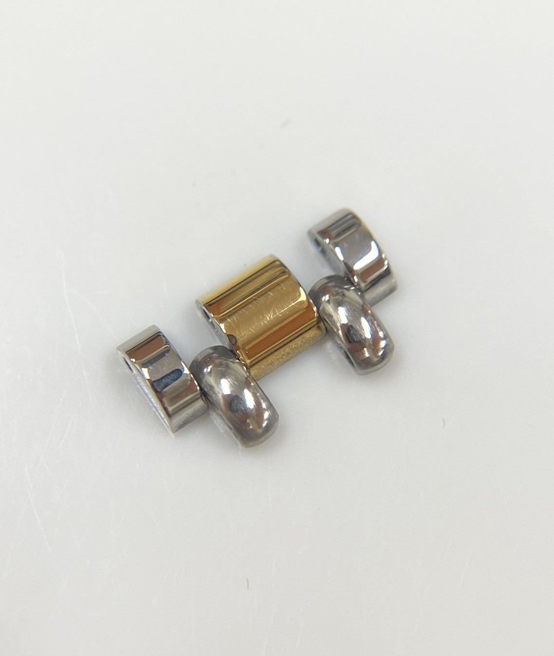 Genuine Gucci 8000M Two Tone Stainless Steel/Gold Plated 15mm Watch Link