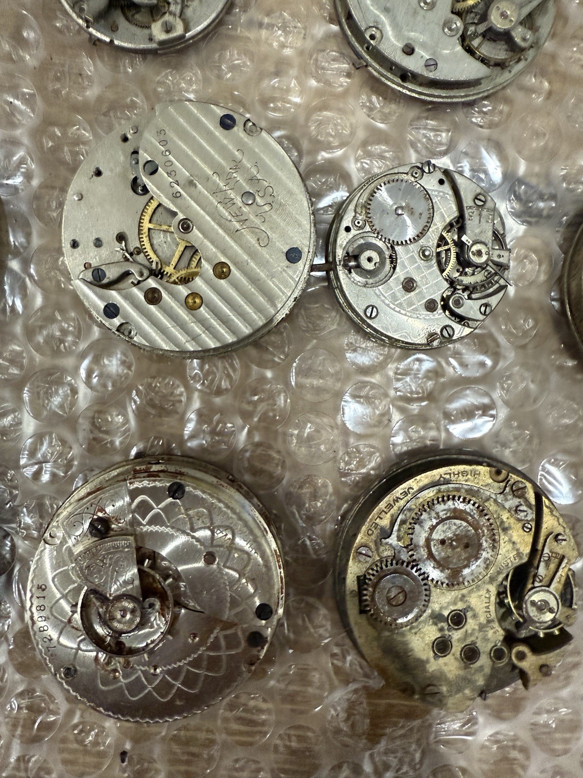 Vintage Lot Of 30 Pocket watch Movements Illinois NY Standard New Era Gallet