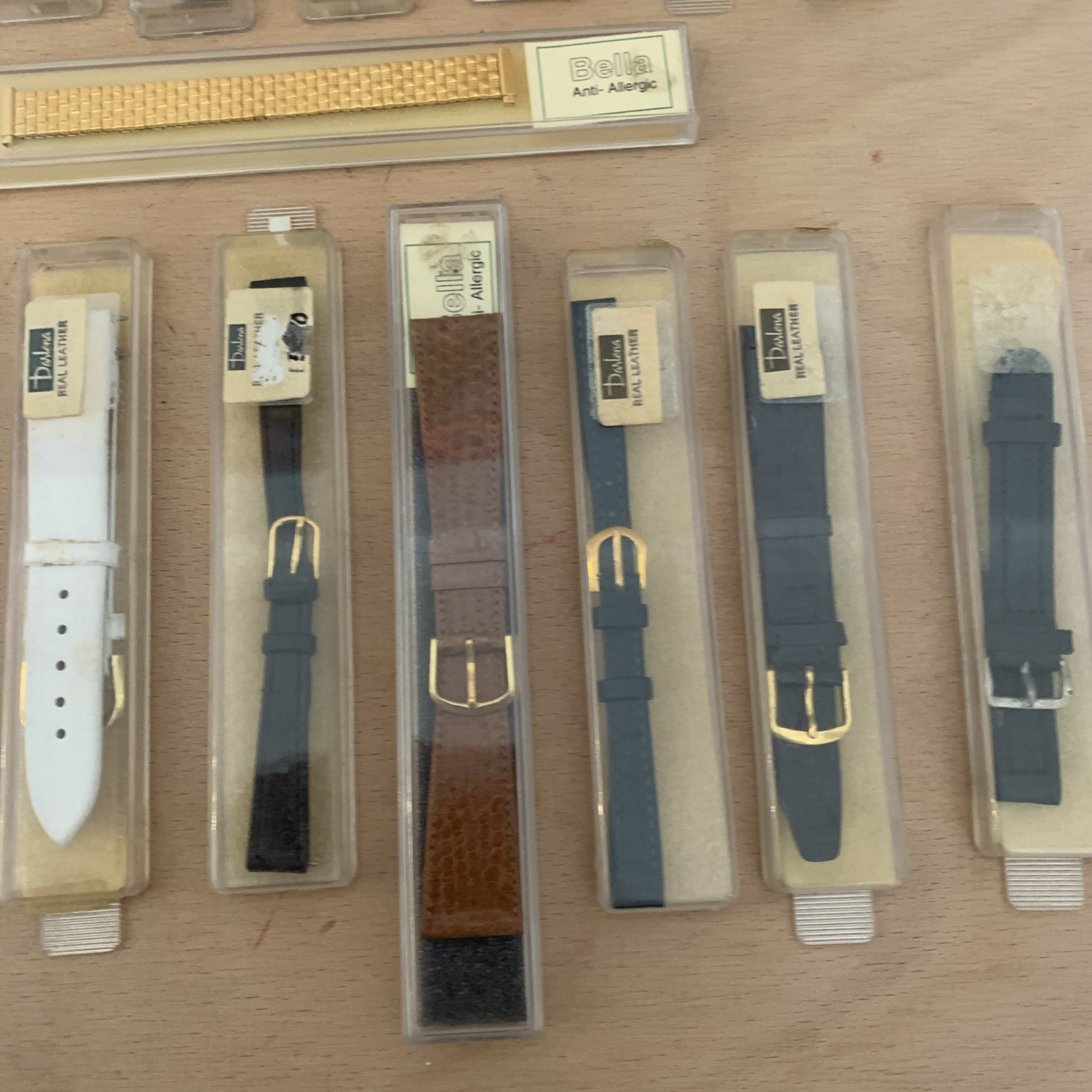 Darlena X 15 Vintage Watch Straps New Old Stock Leather & 3 Hard Plated Gold