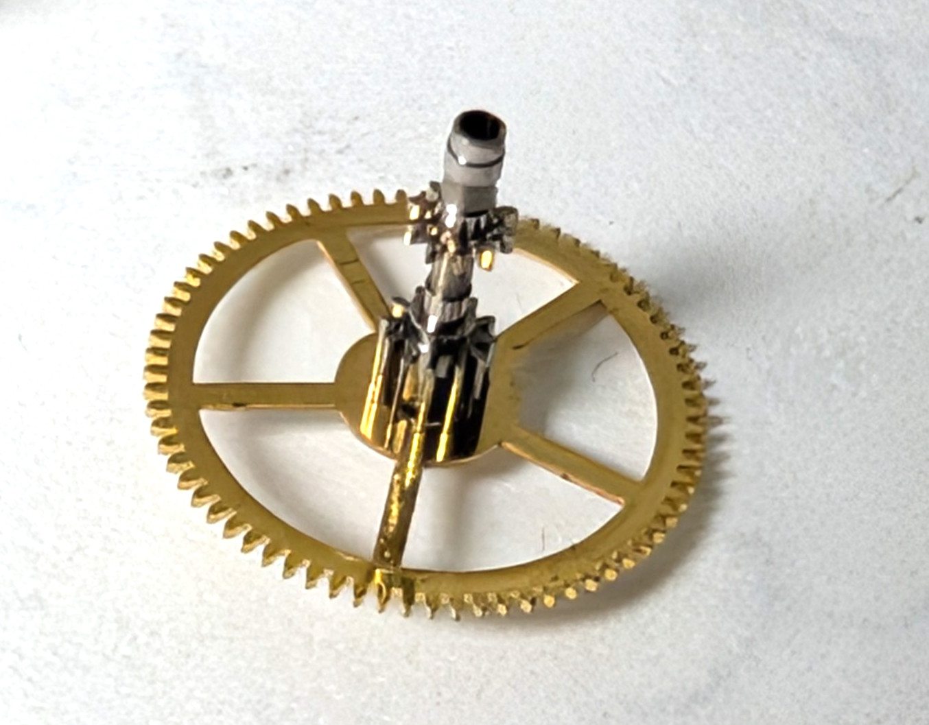genuine Rolex 1210 7504 Center Wheel w/ Cannon Pinion Large OD 8.8mm diameter