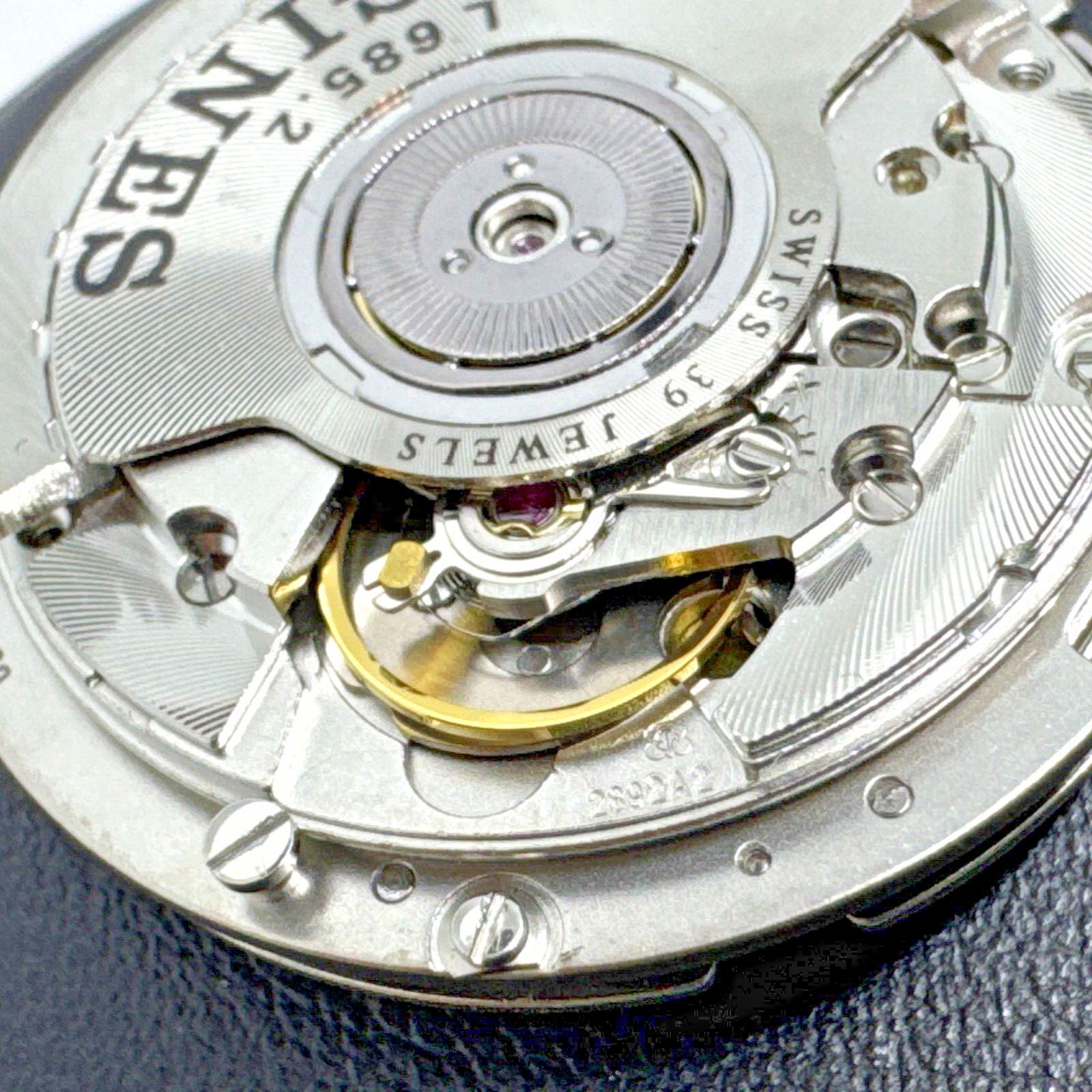 Longines L685.2 Eta 2892A2 Perfect Chronograph Date H3 Admiral 5 Stars