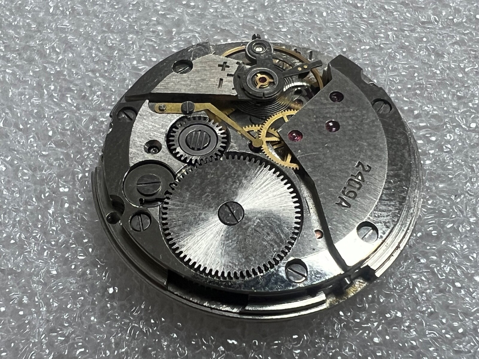 Watch movement USSR Vostok Cal.2409A plus Dial.For parts.