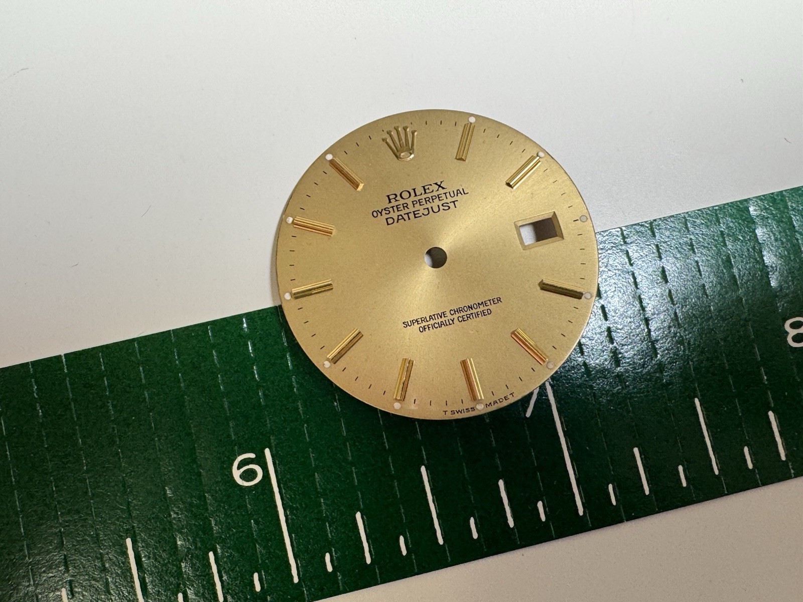 genuine rolex oyster perpetual date just 14 kt gold hour marks chronometer dial