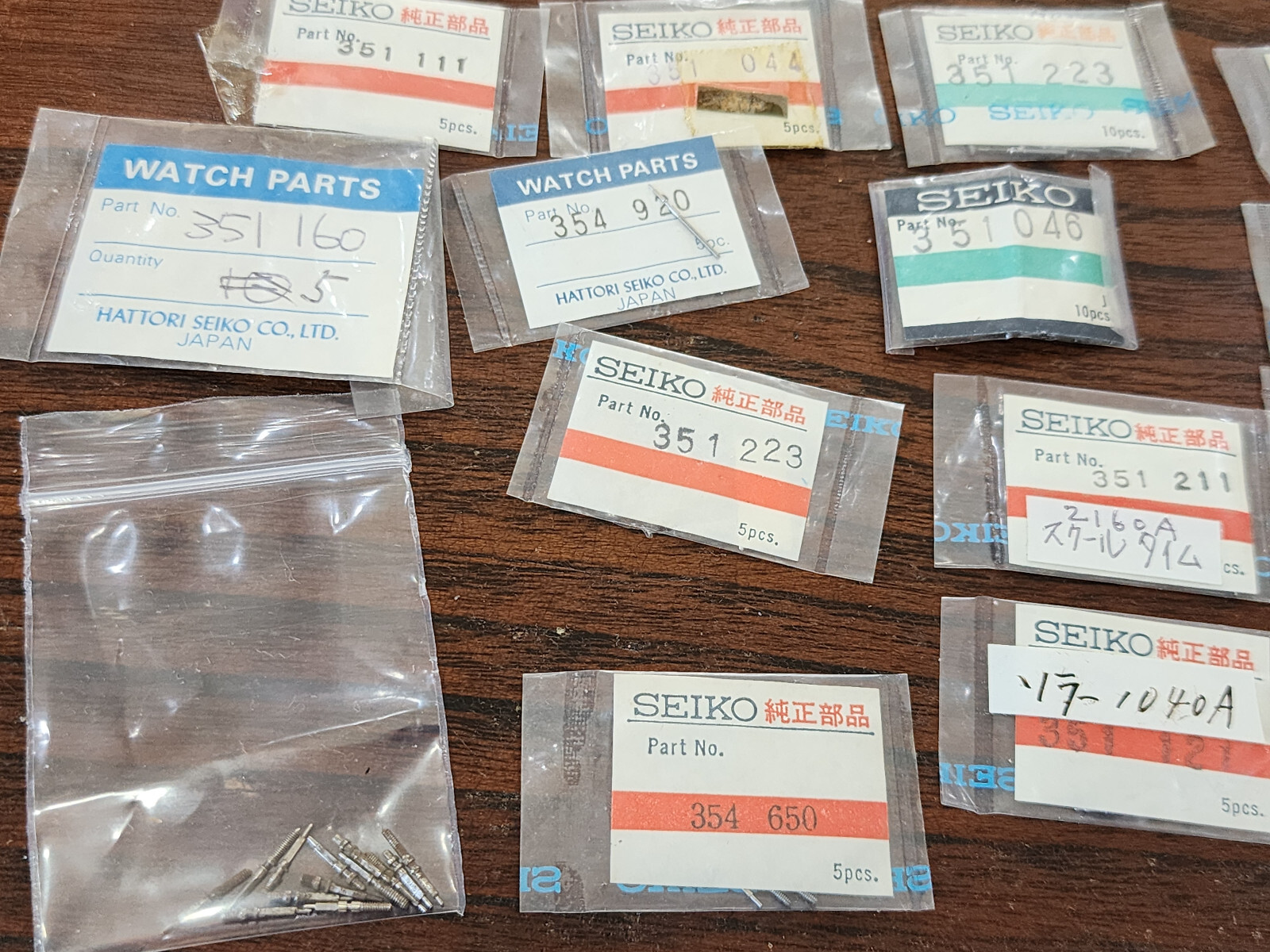 Large Assorted Seiko stem 351 354 Lot Watchmaker Unsorted 1970 1980 1990