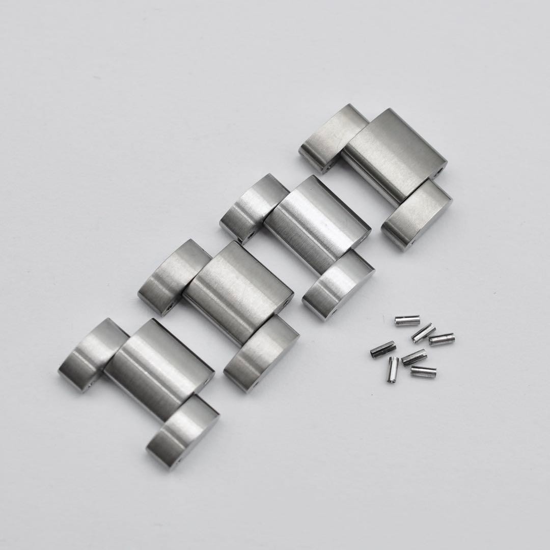 Seiko SBDJ051 Stainless Steel Bracelet Links 18mm 1 Link